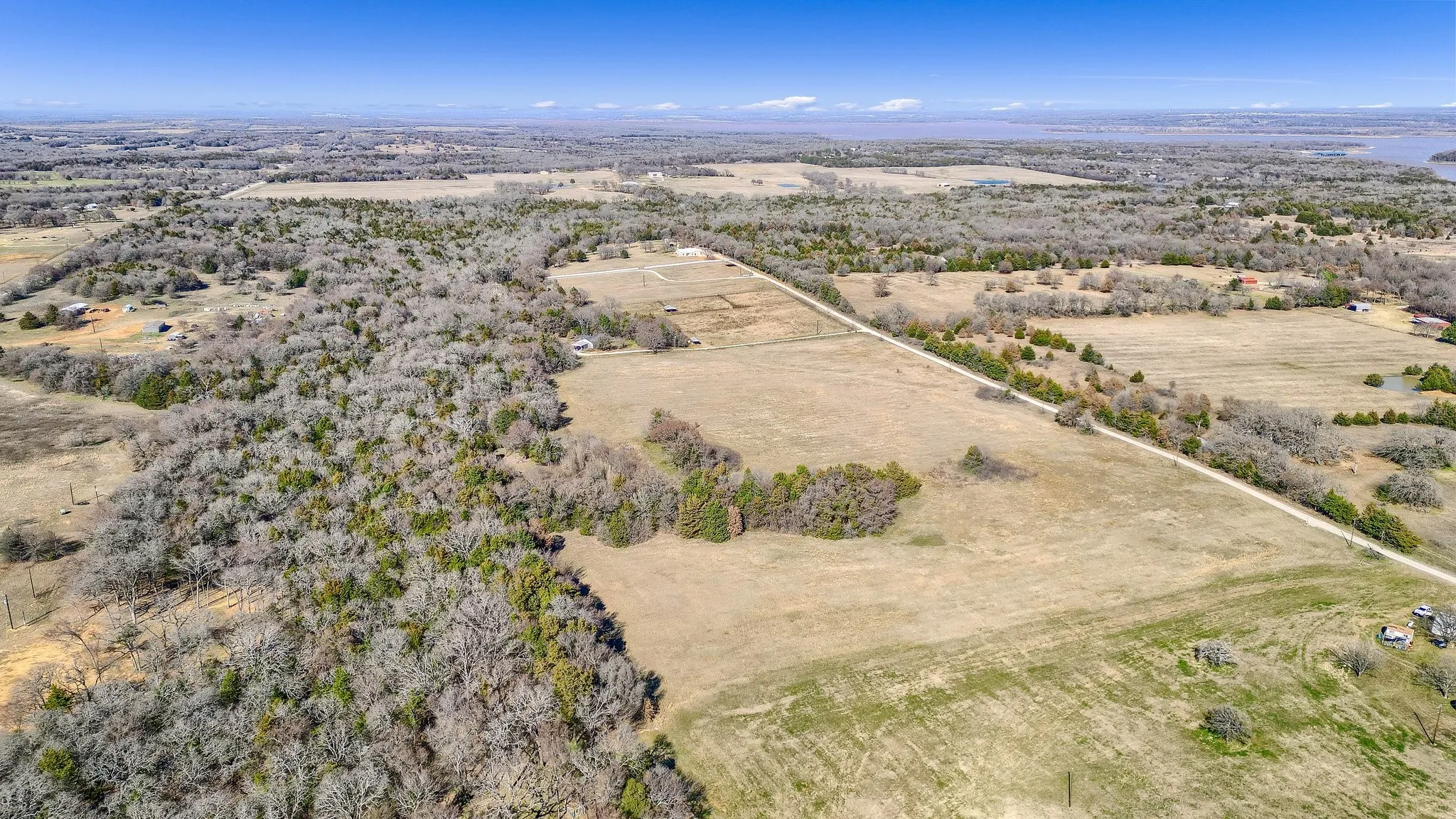 Unimproved Land For Sale in Grayson County , 163 Twin Oaks Lane, Whitesboro, Texas 76273, 0, 0, Garage spaces, 0 Sqft, built in 0, mls#21239219, Real Estate Agent in Whitesboro, Homes For Sale in Grayson county, Homes For Sale in Whitesboro, Realtor in Whitesboro Texas, Real Estate Brokerage Independent Realty Texas, Luminita Cordes Realtor