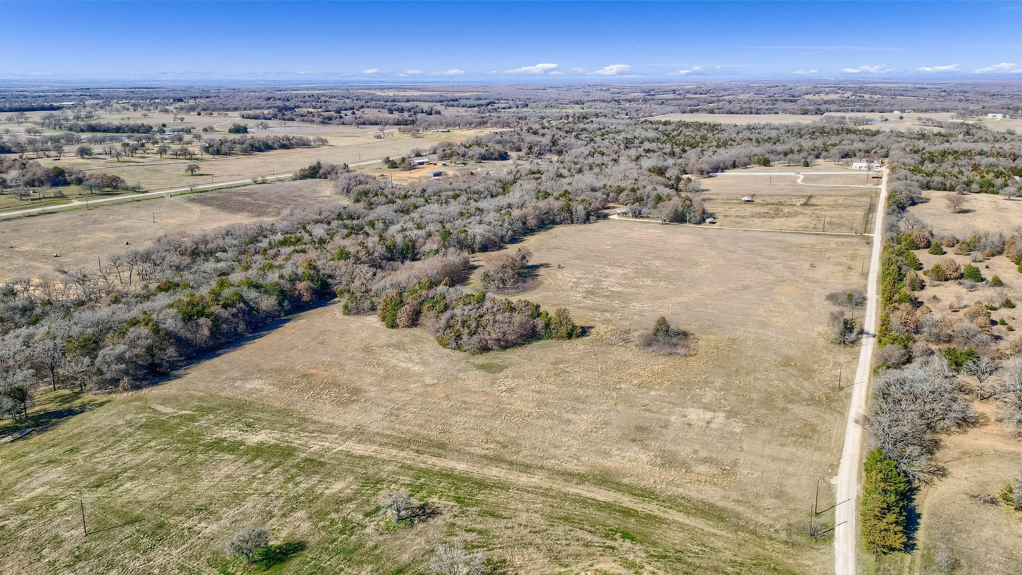 Unimproved Land For Sale in Grayson County , 163 Twin Oaks Lane, Whitesboro, Texas 76273, 0, 0, Garage spaces, 0 Sqft, built in 0, mls#21239219, Real Estate Agent in Whitesboro, Homes For Sale in Grayson county, Homes For Sale in Whitesboro, Realtor in Whitesboro Texas, Real Estate Brokerage Independent Realty Texas, Luminita Cordes Realtor