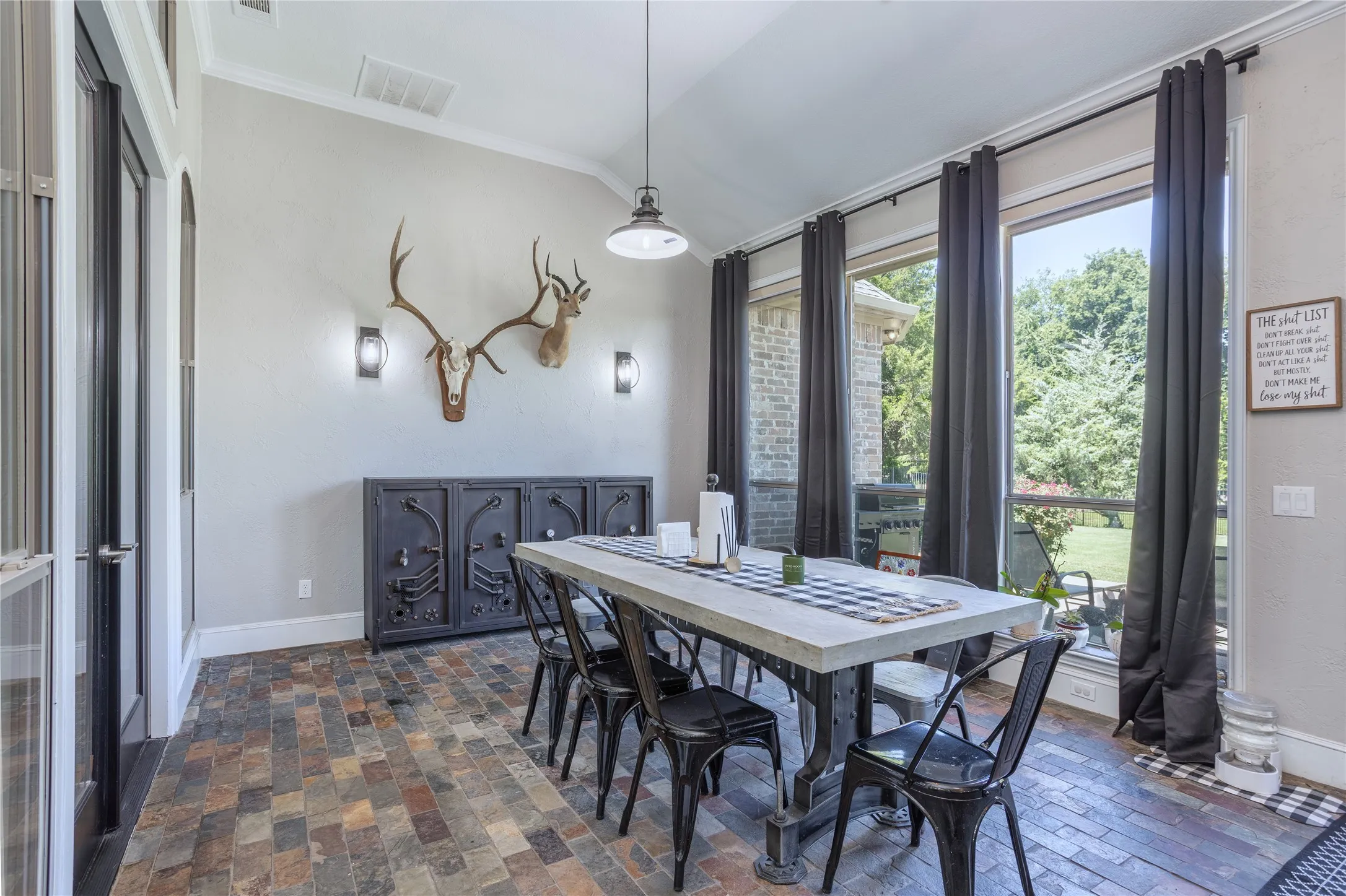 Single Family Residence For Sale in Collin County , 1751 Silverleaf Court, Prosper, Texas 75078, 4 Bedroom, 5 Bathroom, 3 Garage spaces, 5,328 Sqft, built in 2004, mls#21218387, Real Estate Agent in Prosper, Homes For Sale in Collin county, Homes For Sale in Prosper, Realtor in Prosper Texas, Real Estate Brokerage Independent Realty Texas, Luminita Cordes Realtor