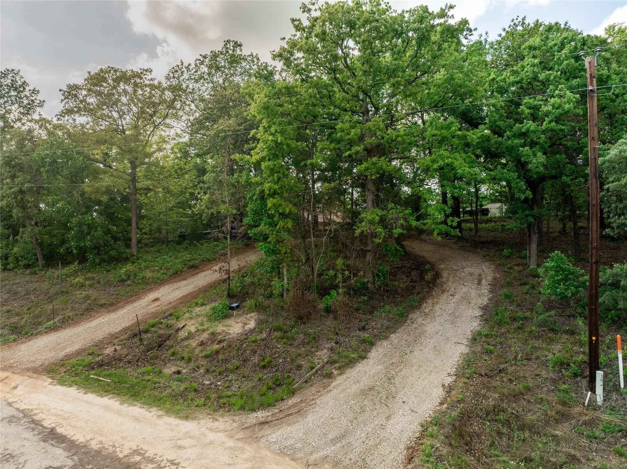 Circular driveway on to the two lots