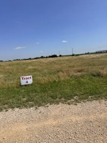 Retail For Sale in Wichita County , TBD 11.2 Acres Arena Road, Wichita Falls, Texas 76310, 0, 0, Garage spaces, 0 Sqft, built in 0, Proposed, Price $1,534,400, mls#21199278, Real Estate Agent in Wichita Falls, Homes For Sale in Wichita county, Homes For Sale in Wichita Falls, Realtor in Wichita Falls Texas, Real Estate Brokerage Independent Realty Texas, Luminita Cordes Realtor