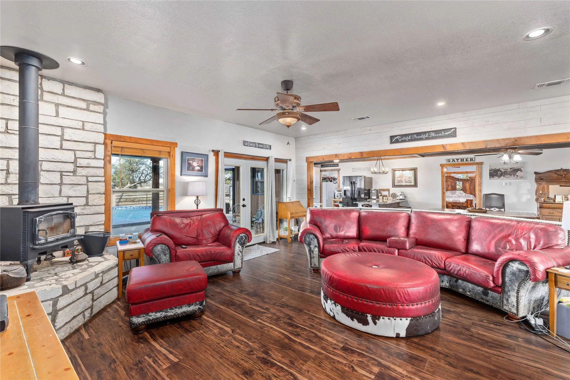 Farm For Sale in Brown County , 6500A Fm 586, Bangs, Texas 76823, 3 Bedroom, 2 Bathroom, 2 Garage spaces, 1,804 Sqft, built in 0, Price $1,500,000, mls#21239029, Real Estate Agent in Bangs, Homes For Sale in Brown county, Homes For Sale in Bangs, Realtor in Bangs Texas, Real Estate Brokerage Independent Realty Texas, Luminita Cordes Realtor