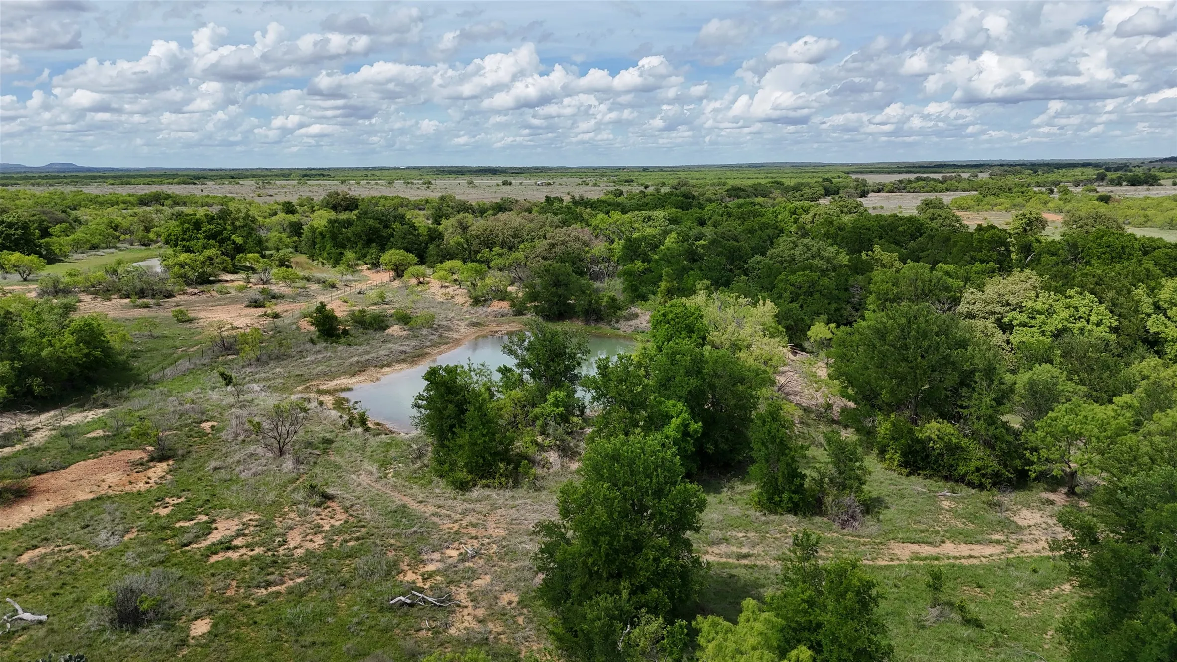 Farm For Sale in Brown County , 6500A Fm 586, Bangs, Texas 76823, 3 Bedroom, 2 Bathroom, 2 Garage spaces, 1,804 Sqft, built in 0, Price $1,500,000, mls#21239029, Real Estate Agent in Bangs, Homes For Sale in Brown county, Homes For Sale in Bangs, Realtor in Bangs Texas, Real Estate Brokerage Independent Realty Texas, Luminita Cordes Realtor