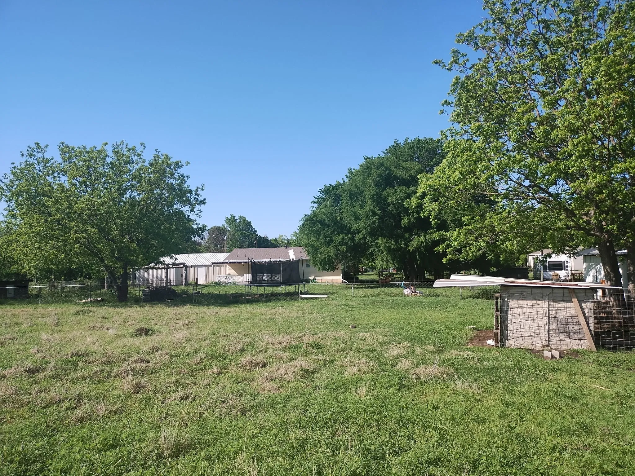Single Family Residence For Sale in Grayson County , 4440 Dripping Springs Road, Sherman, Texas 75090, 3 Bedroom, 2 Bathroom, Garage spaces, 1,286 Sqft, built in 2001, Preowned, Price $380,000, mls#21228256, Real Estate Agent in Sherman, Homes For Sale in Grayson county, Homes For Sale in Sherman, Realtor in Sherman Texas, Real Estate Brokerage Independent Realty Texas, Luminita Cordes Realtor
