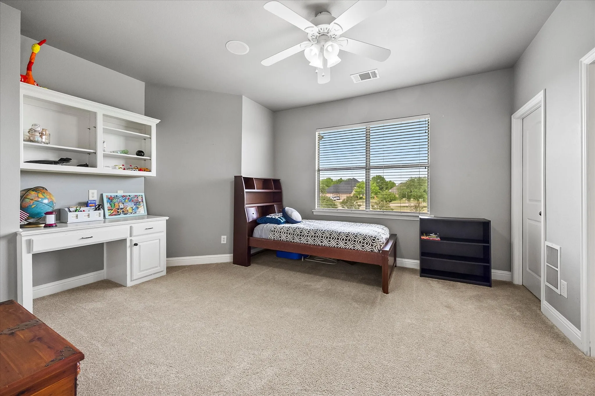 Single Family Residence For Sale in Rockwall County , 1 Kensington Drive, Heath, Texas 75032, 4 Bedroom, 4 Bathroom, 3 Garage spaces, 4,116 Sqft, built in 2005, mls#21237537, Real Estate Agent in Heath, Homes For Sale in Rockwall county, Homes For Sale in Heath, Realtor in Heath Texas, Real Estate Brokerage Independent Realty Texas, Luminita Cordes Realtor