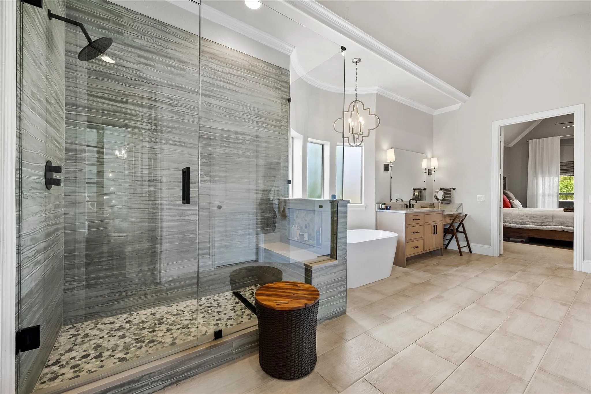 Single Family Residence For Sale in Rockwall County , 1 Kensington Drive, Heath, Texas 75032, 4 Bedroom, 4 Bathroom, 3 Garage spaces, 4,116 Sqft, built in 2005, mls#21237537, Real Estate Agent in Heath, Homes For Sale in Rockwall county, Homes For Sale in Heath, Realtor in Heath Texas, Real Estate Brokerage Independent Realty Texas, Luminita Cordes Realtor