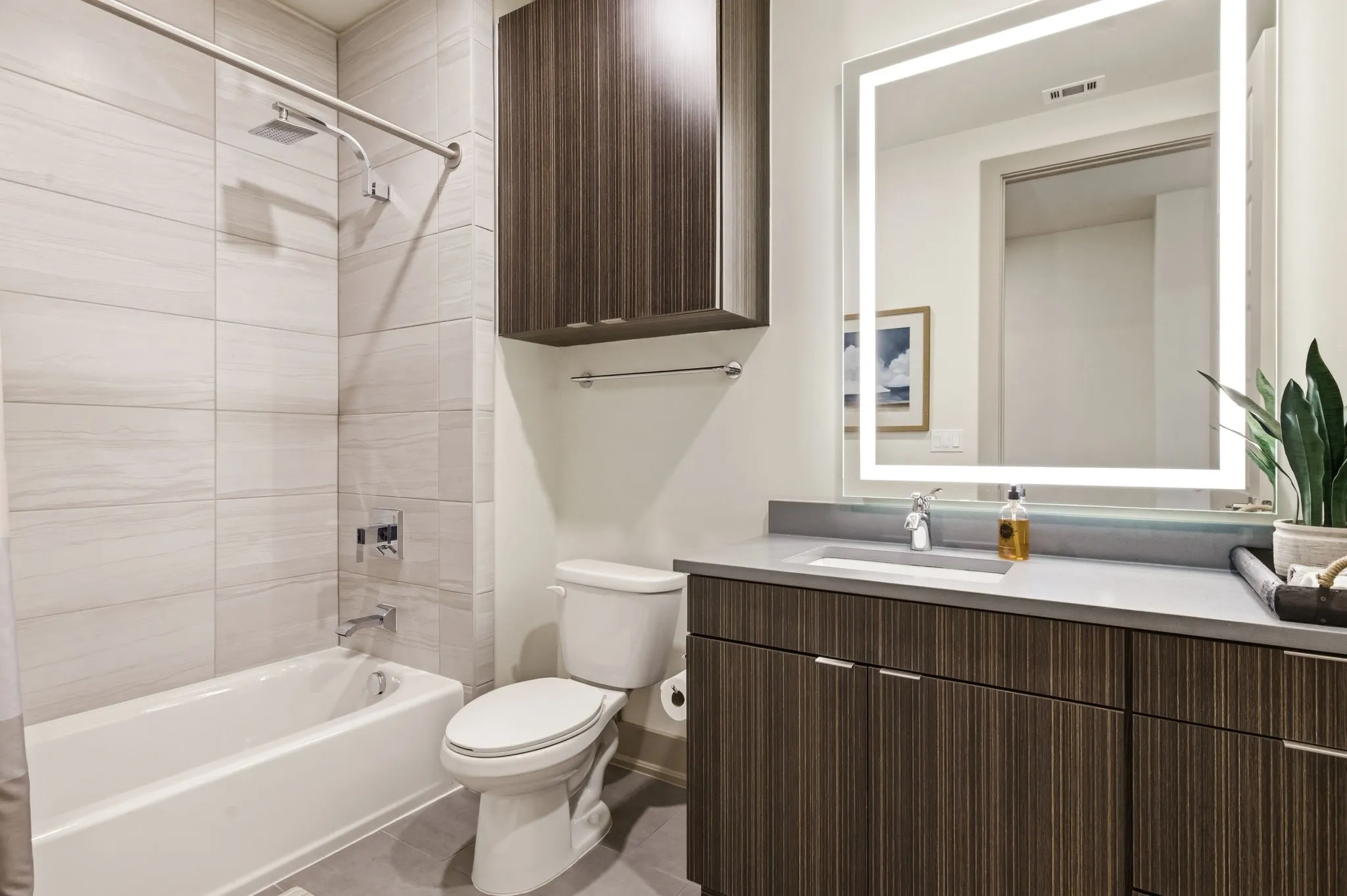 Apartment For Rent in Collin County , 6000 Columbus Avenue 2901, Plano, Texas 75024, 3 Bedroom, 4 Bathroom, 2 Garage spaces, 3,588 Sqft, built in 2019, mls#21238206, Real Estate Agent in Plano, Homes For Rent in Collin county, Homes For Rent in Plano, Realtor in Plano Texas, Real Estate Brokerage Independent Realty Texas, Luminita Cordes Realtor