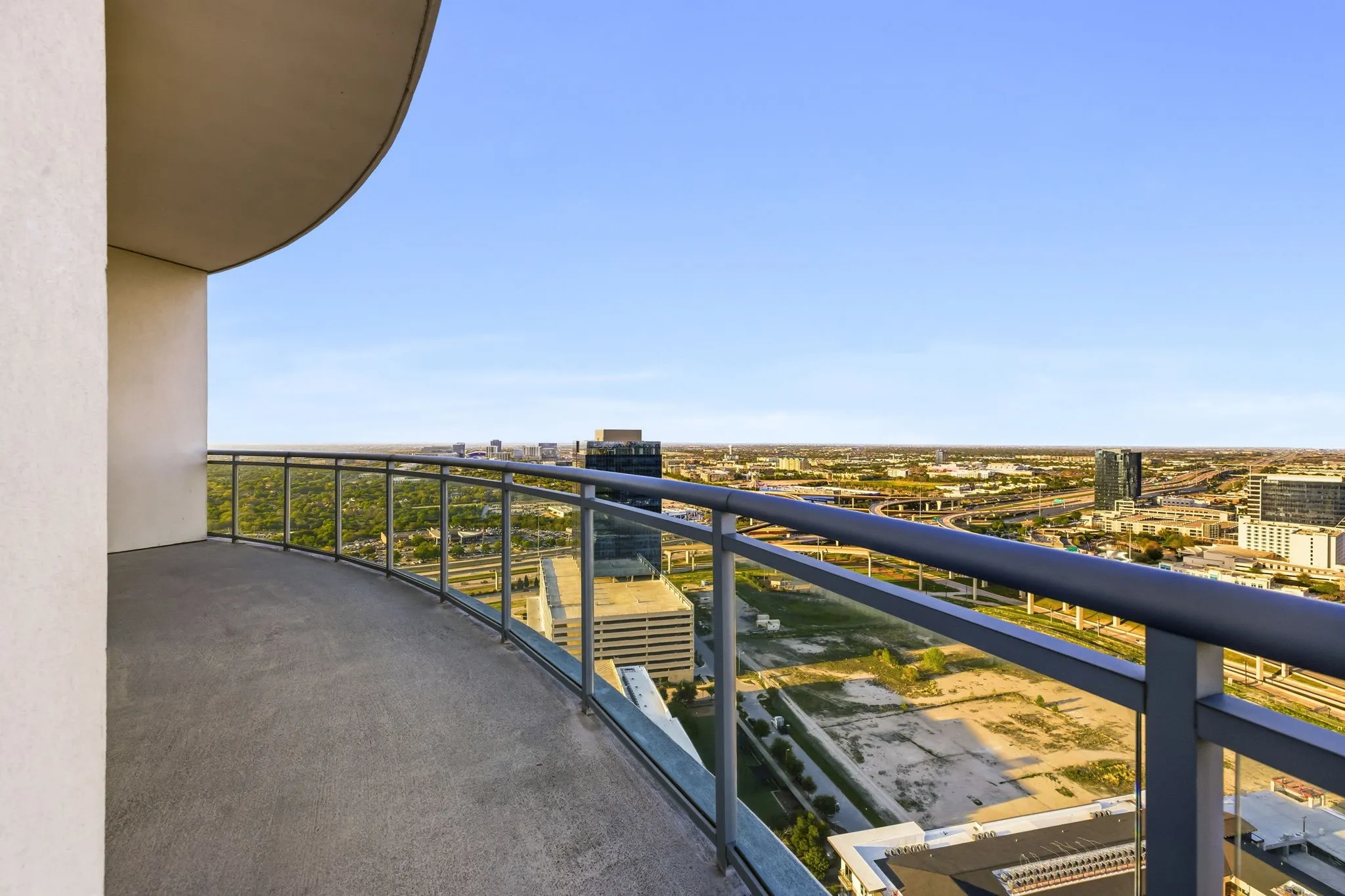 Apartment For Rent in Collin County , 6000 Columbus Avenue 2901, Plano, Texas 75024, 3 Bedroom, 4 Bathroom, 2 Garage spaces, 3,588 Sqft, built in 2019, mls#21238206, Real Estate Agent in Plano, Homes For Rent in Collin county, Homes For Rent in Plano, Realtor in Plano Texas, Real Estate Brokerage Independent Realty Texas, Luminita Cordes Realtor