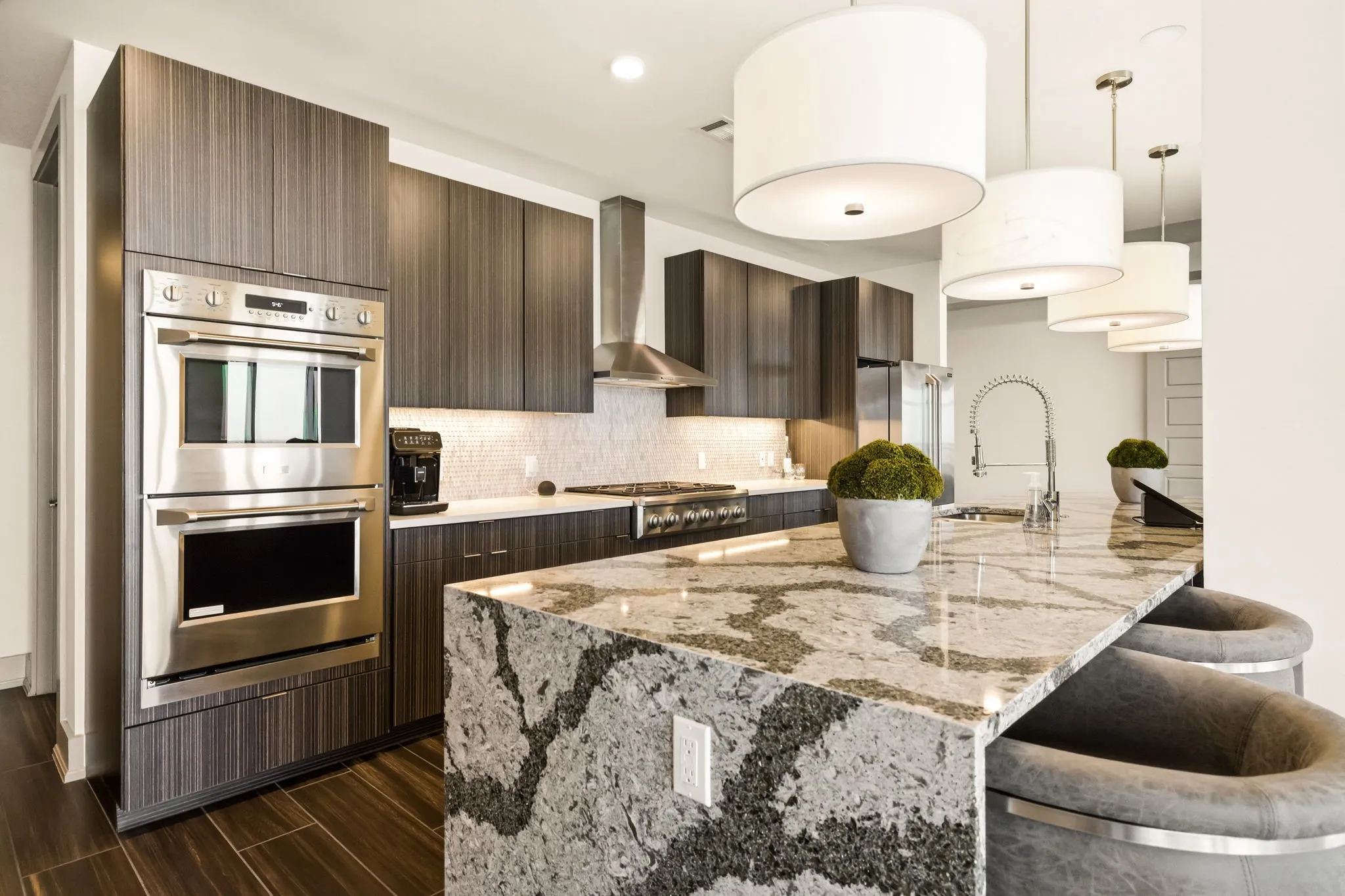 Apartment For Rent in Collin County , 6000 Columbus Avenue 2901, Plano, Texas 75024, 3 Bedroom, 4 Bathroom, 2 Garage spaces, 3,588 Sqft, built in 2019, mls#21238206, Real Estate Agent in Plano, Homes For Rent in Collin county, Homes For Rent in Plano, Realtor in Plano Texas, Real Estate Brokerage Independent Realty Texas, Luminita Cordes Realtor