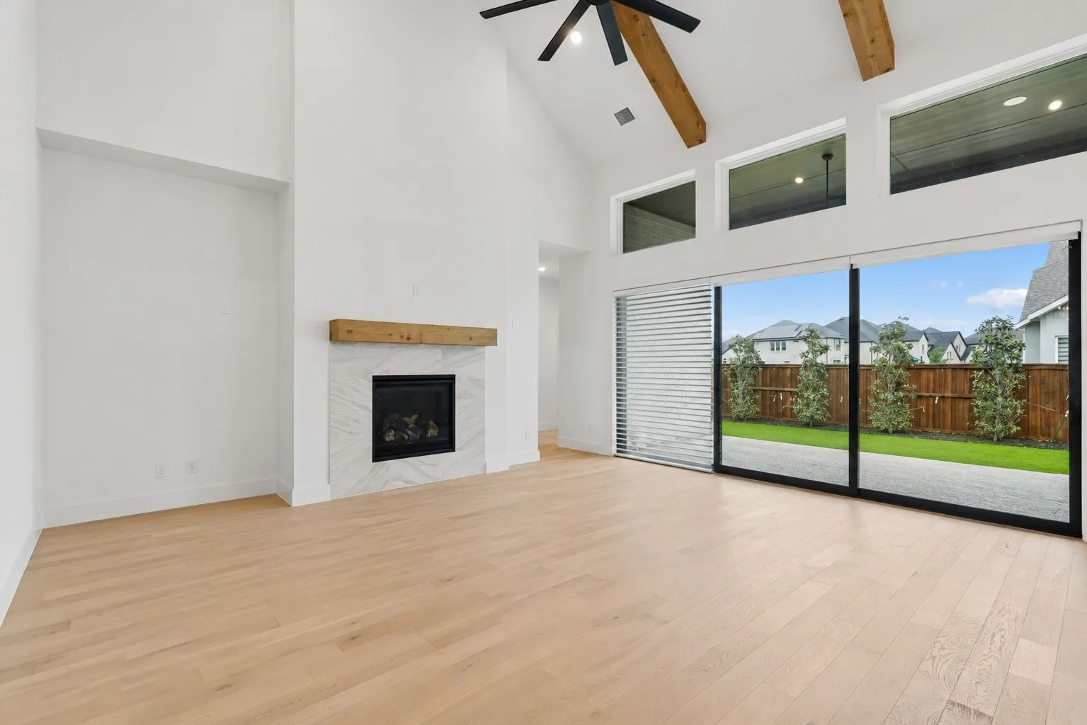 Single Family Residence For Sale in Denton County , 4020 Gambel Road, Prosper, Texas 75078, 5 Bedroom, 6 Bathroom, 3 Garage spaces, 4,298 Sqft, built in 2024, Preowned, mls#21239305, Real Estate Agent in Prosper, Homes For Sale in Denton county, Homes For Sale in Prosper, Realtor in Prosper Texas, Real Estate Brokerage Independent Realty Texas, Luminita Cordes Realtor