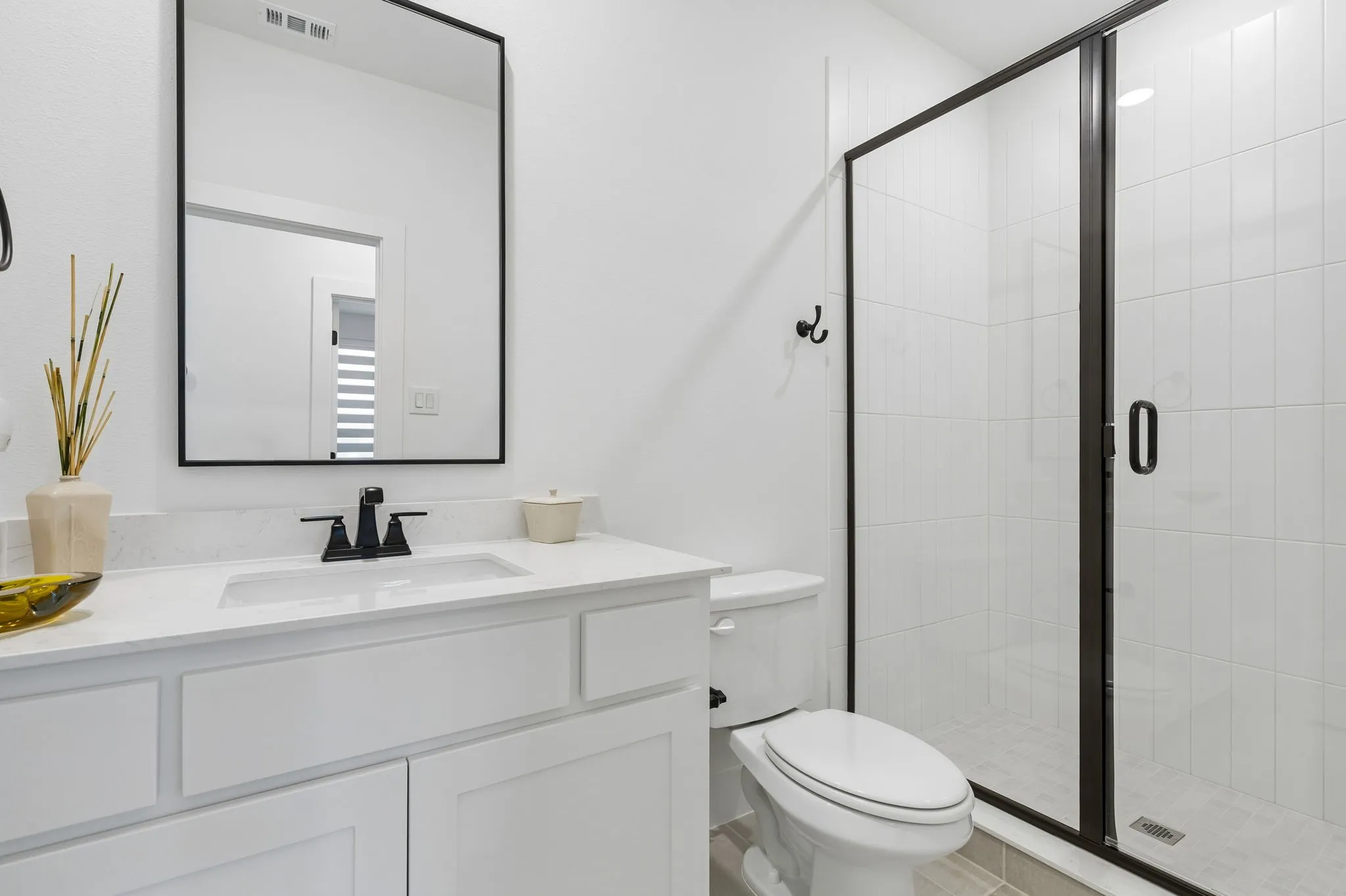 Single Family Residence For Sale in Denton County , 4020 Gambel Road, Prosper, Texas 75078, 5 Bedroom, 6 Bathroom, 3 Garage spaces, 4,298 Sqft, built in 2024, Preowned, mls#21239305, Real Estate Agent in Prosper, Homes For Sale in Denton county, Homes For Sale in Prosper, Realtor in Prosper Texas, Real Estate Brokerage Independent Realty Texas, Luminita Cordes Realtor