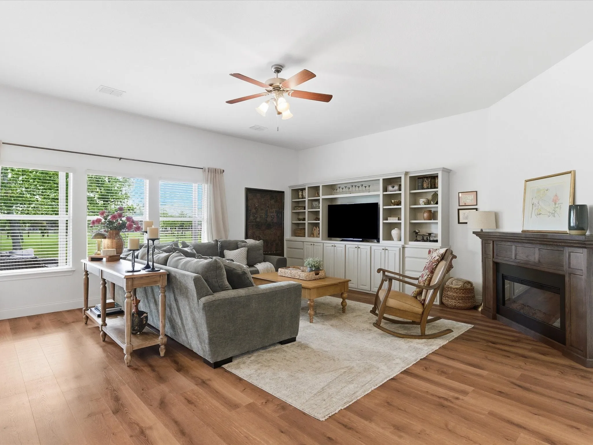 Single Family Residence For Sale in Denton County , 7811 Valley Ridge Drive, Northlake, Texas 76247, 4 Bedroom, 2 Bathroom, 3 Garage spaces, 2,346 Sqft, built in 2007, mls#21239273, Real Estate Agent in Northlake, Homes For Sale in Denton county, Homes For Sale in Northlake, Realtor in Northlake Texas, Real Estate Brokerage Independent Realty Texas, Luminita Cordes Realtor