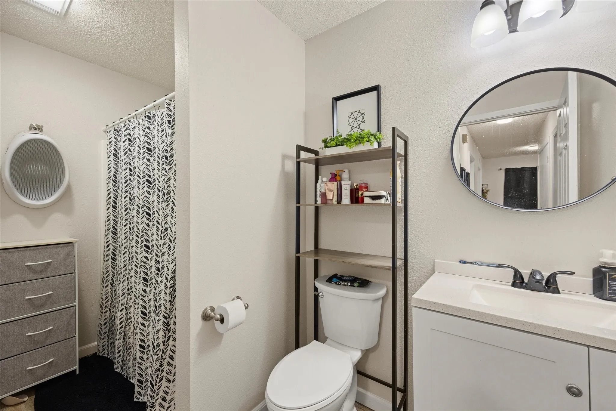 Duplex For Sale in Somervell County , 605-607 Clay Street, Glen Rose, Texas 76043, 5 Bedroom, 3 Bathroom, Garage spaces, 0 Sqft, built in 1987, Preowned, mls#21210096, Real Estate Agent in Glen Rose, Homes For Sale in Somervell county, Homes For Sale in Glen Rose, Realtor in Glen Rose Texas, Real Estate Brokerage Independent Realty Texas, Luminita Cordes Realtor