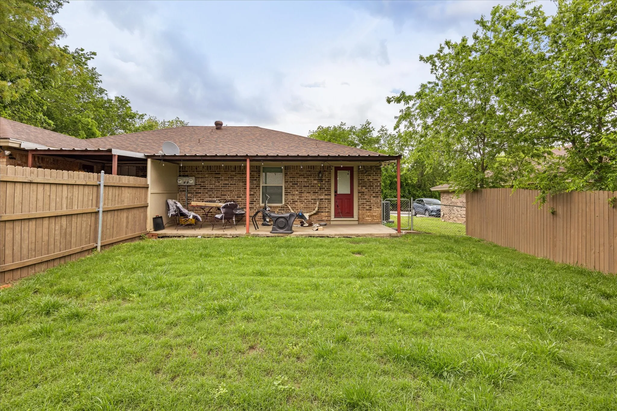 Duplex For Sale in Somervell County , 605-607 Clay Street, Glen Rose, Texas 76043, 5 Bedroom, 3 Bathroom, Garage spaces, 0 Sqft, built in 1987, Preowned, mls#21210096, Real Estate Agent in Glen Rose, Homes For Sale in Somervell county, Homes For Sale in Glen Rose, Realtor in Glen Rose Texas, Real Estate Brokerage Independent Realty Texas, Luminita Cordes Realtor