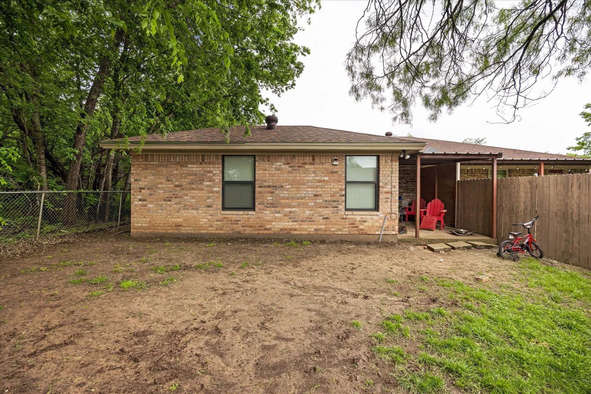 Duplex For Sale in Somervell County , 605-607 Clay Street, Glen Rose, Texas 76043, 5 Bedroom, 3 Bathroom, Garage spaces, 0 Sqft, built in 1987, Preowned, mls#21210096, Real Estate Agent in Glen Rose, Homes For Sale in Somervell county, Homes For Sale in Glen Rose, Realtor in Glen Rose Texas, Real Estate Brokerage Independent Realty Texas, Luminita Cordes Realtor