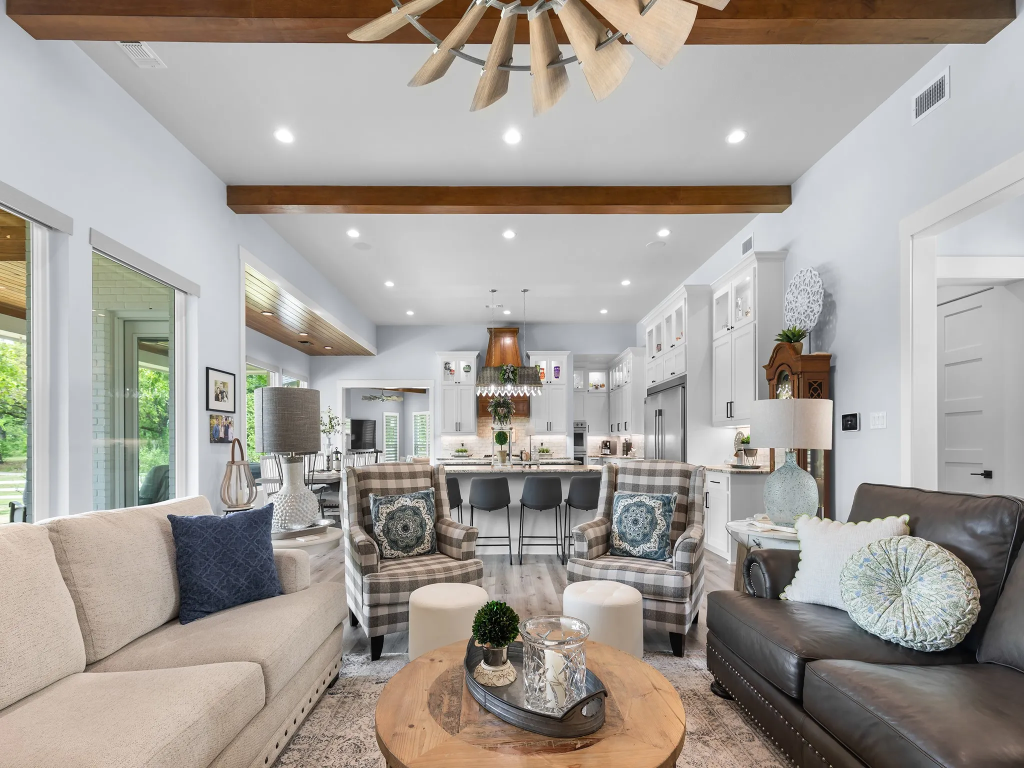 Single Family Residence For Sale in Grayson County , 377 Tananger Springs Drive, Denison, Texas 75021, 3 Bedroom, 3 Bathroom, 3 Garage spaces, 3,181 Sqft, built in 2021, mls#21239646, Real Estate Agent in Denison, Homes For Sale in Grayson county, Homes For Sale in Denison, Realtor in Denison Texas, Real Estate Brokerage Independent Realty Texas, Luminita Cordes Realtor