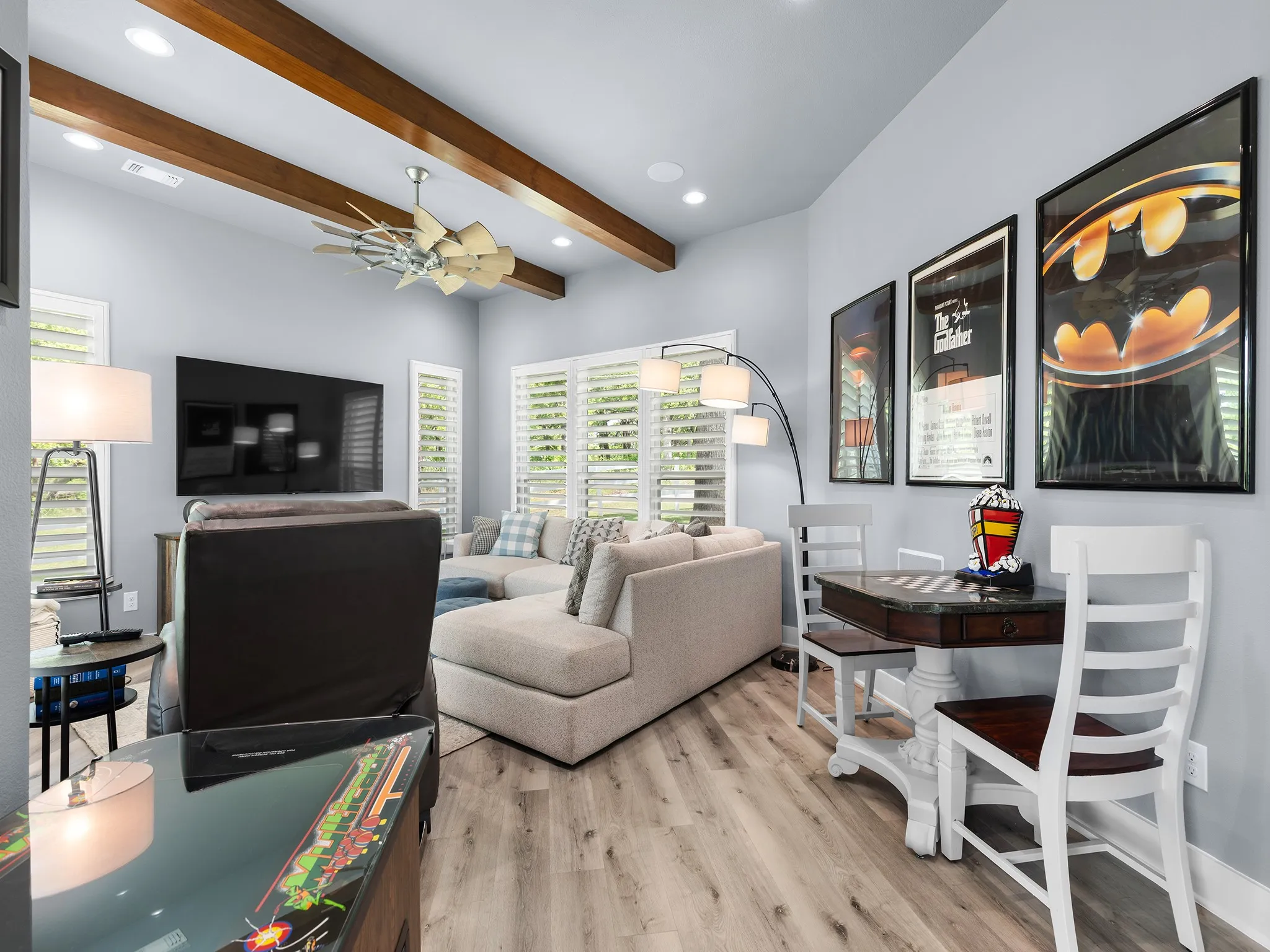 Single Family Residence For Sale in Grayson County , 377 Tananger Springs Drive, Denison, Texas 75021, 3 Bedroom, 3 Bathroom, 3 Garage spaces, 3,181 Sqft, built in 2021, mls#21239646, Real Estate Agent in Denison, Homes For Sale in Grayson county, Homes For Sale in Denison, Realtor in Denison Texas, Real Estate Brokerage Independent Realty Texas, Luminita Cordes Realtor