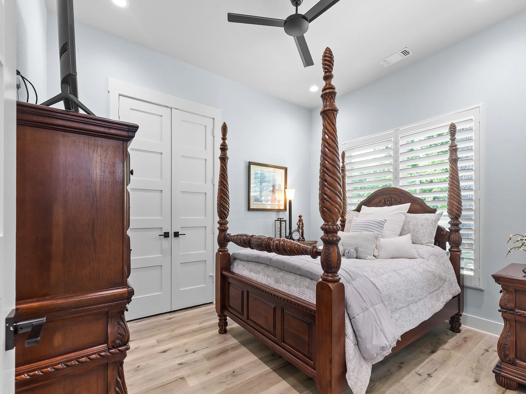 Single Family Residence For Sale in Grayson County , 377 Tananger Springs Drive, Denison, Texas 75021, 3 Bedroom, 3 Bathroom, 3 Garage spaces, 3,181 Sqft, built in 2021, mls#21239646, Real Estate Agent in Denison, Homes For Sale in Grayson county, Homes For Sale in Denison, Realtor in Denison Texas, Real Estate Brokerage Independent Realty Texas, Luminita Cordes Realtor
