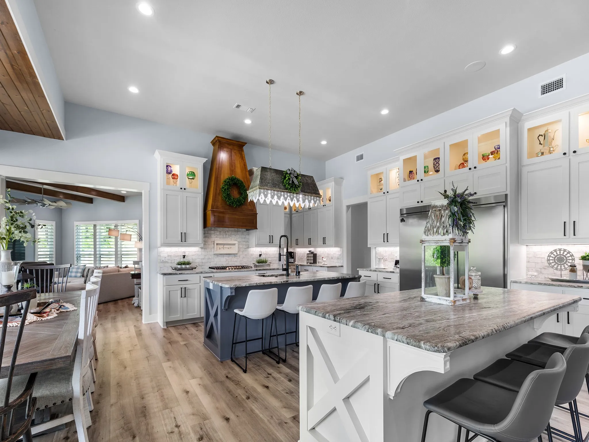 Single Family Residence For Sale in Grayson County , 377 Tananger Springs Drive, Denison, Texas 75021, 3 Bedroom, 3 Bathroom, 3 Garage spaces, 3,181 Sqft, built in 2021, mls#21239646, Real Estate Agent in Denison, Homes For Sale in Grayson county, Homes For Sale in Denison, Realtor in Denison Texas, Real Estate Brokerage Independent Realty Texas, Luminita Cordes Realtor
