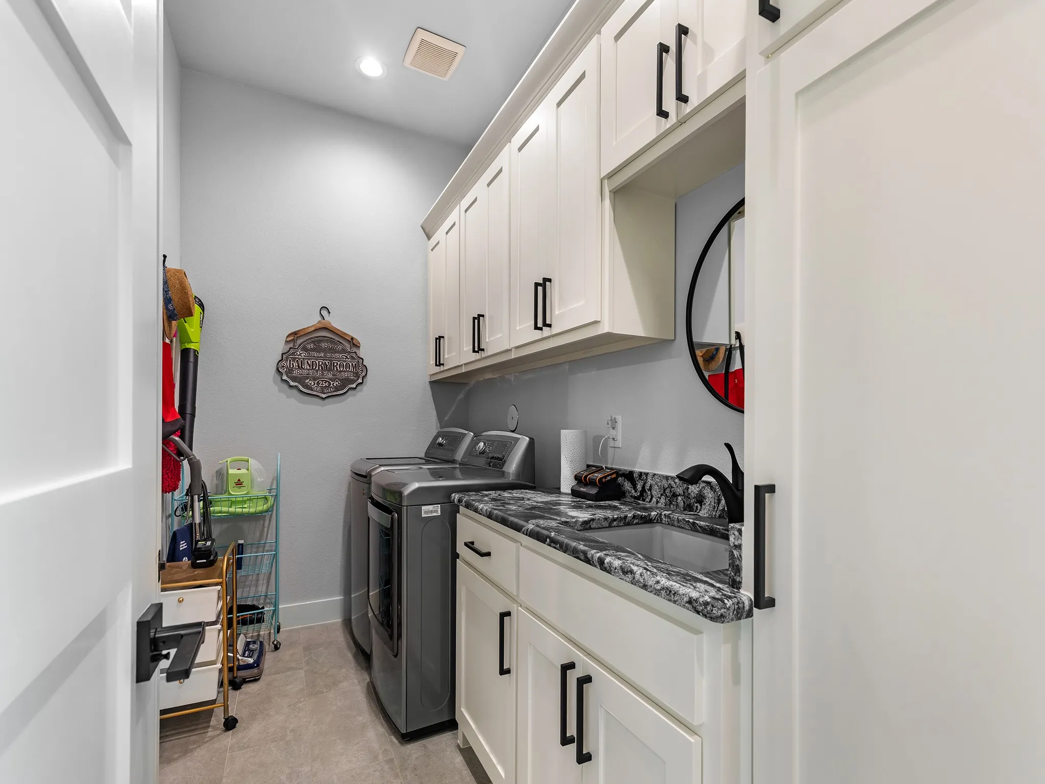 Single Family Residence For Sale in Grayson County , 377 Tananger Springs Drive, Denison, Texas 75021, 3 Bedroom, 3 Bathroom, 3 Garage spaces, 3,181 Sqft, built in 2021, mls#21239646, Real Estate Agent in Denison, Homes For Sale in Grayson county, Homes For Sale in Denison, Realtor in Denison Texas, Real Estate Brokerage Independent Realty Texas, Luminita Cordes Realtor