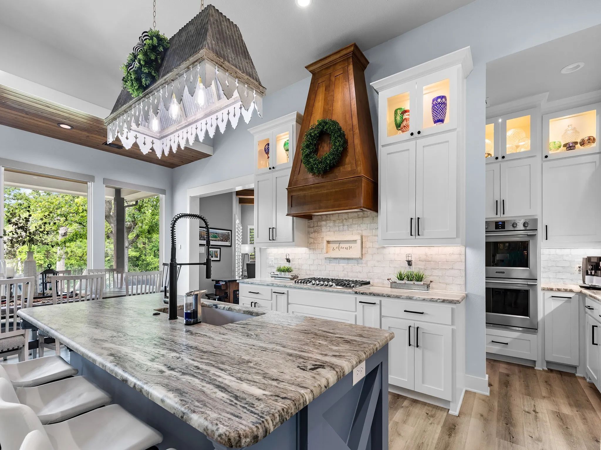 Single Family Residence For Sale in Grayson County , 377 Tananger Springs Drive, Denison, Texas 75021, 3 Bedroom, 3 Bathroom, 3 Garage spaces, 3,181 Sqft, built in 2021, mls#21239646, Real Estate Agent in Denison, Homes For Sale in Grayson county, Homes For Sale in Denison, Realtor in Denison Texas, Real Estate Brokerage Independent Realty Texas, Luminita Cordes Realtor