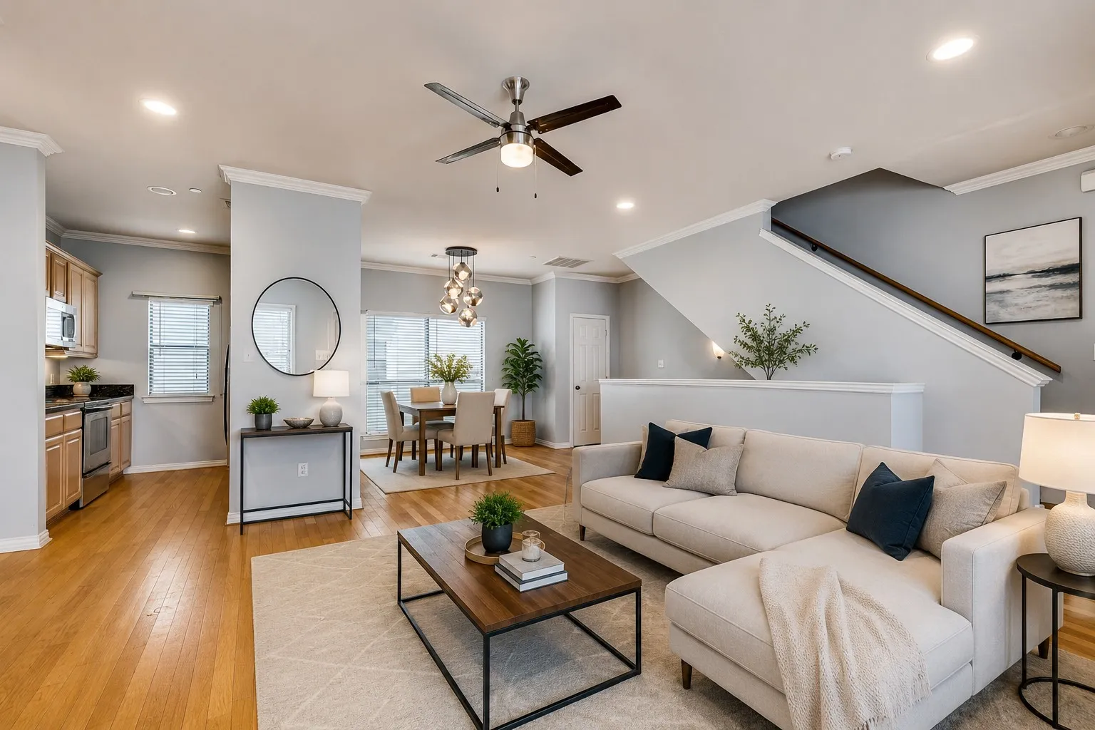 Condominium For Sale in Dallas County , 2407 Stutz Drive B5, Dallas, Texas 75235, 2 Bedroom, 3 Bathroom, 2 Garage spaces, 1,254 Sqft, built in 2006, Preowned, mls#21239687, Real Estate Agent in Dallas, Homes For Sale in Dallas county, Homes For Sale in Dallas, Realtor in Dallas Texas, Real Estate Brokerage Independent Realty Texas, Luminita Cordes Realtor