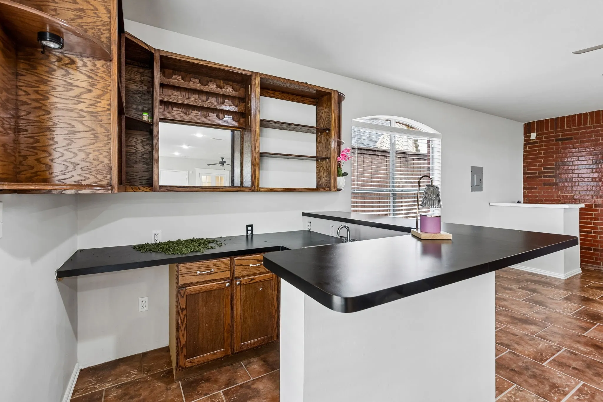 Single Family Residence For Sale in Dallas County , 3201 Cantura Drive, Mesquite, Texas 75181, 5 Bedroom, 4 Bathroom, 2 Garage spaces, 4,873 Sqft, built in 2001, Preowned, mls#21239703, Real Estate Agent in Mesquite, Homes For Sale in Dallas county, Homes For Sale in Mesquite, Realtor in Mesquite Texas, Real Estate Brokerage Independent Realty Texas, Luminita Cordes Realtor
