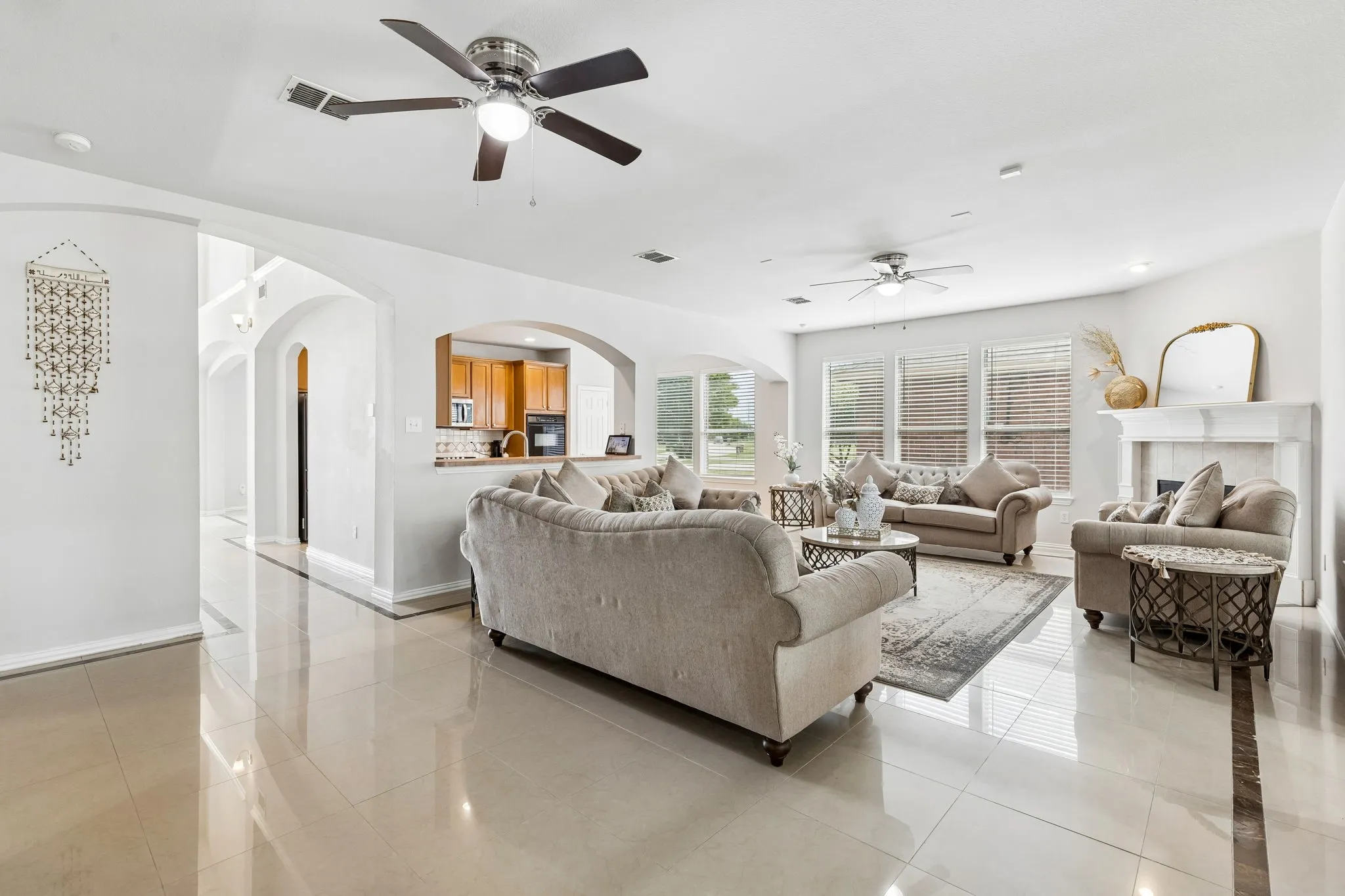 Single Family Residence For Sale in Dallas County , 3201 Cantura Drive, Mesquite, Texas 75181, 5 Bedroom, 4 Bathroom, 2 Garage spaces, 4,873 Sqft, built in 2001, Preowned, mls#21239703, Real Estate Agent in Mesquite, Homes For Sale in Dallas county, Homes For Sale in Mesquite, Realtor in Mesquite Texas, Real Estate Brokerage Independent Realty Texas, Luminita Cordes Realtor