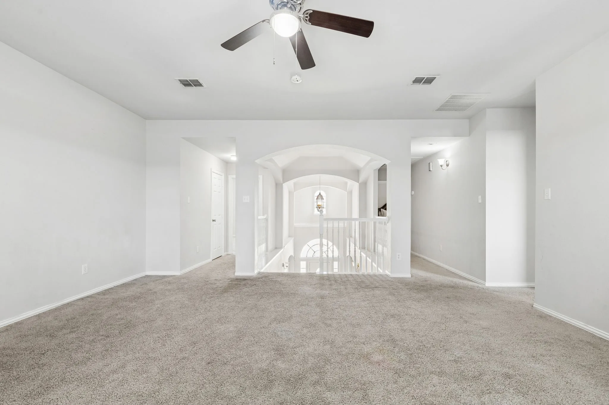 Single Family Residence For Sale in Dallas County , 3201 Cantura Drive, Mesquite, Texas 75181, 5 Bedroom, 4 Bathroom, 2 Garage spaces, 4,873 Sqft, built in 2001, Preowned, mls#21239703, Real Estate Agent in Mesquite, Homes For Sale in Dallas county, Homes For Sale in Mesquite, Realtor in Mesquite Texas, Real Estate Brokerage Independent Realty Texas, Luminita Cordes Realtor