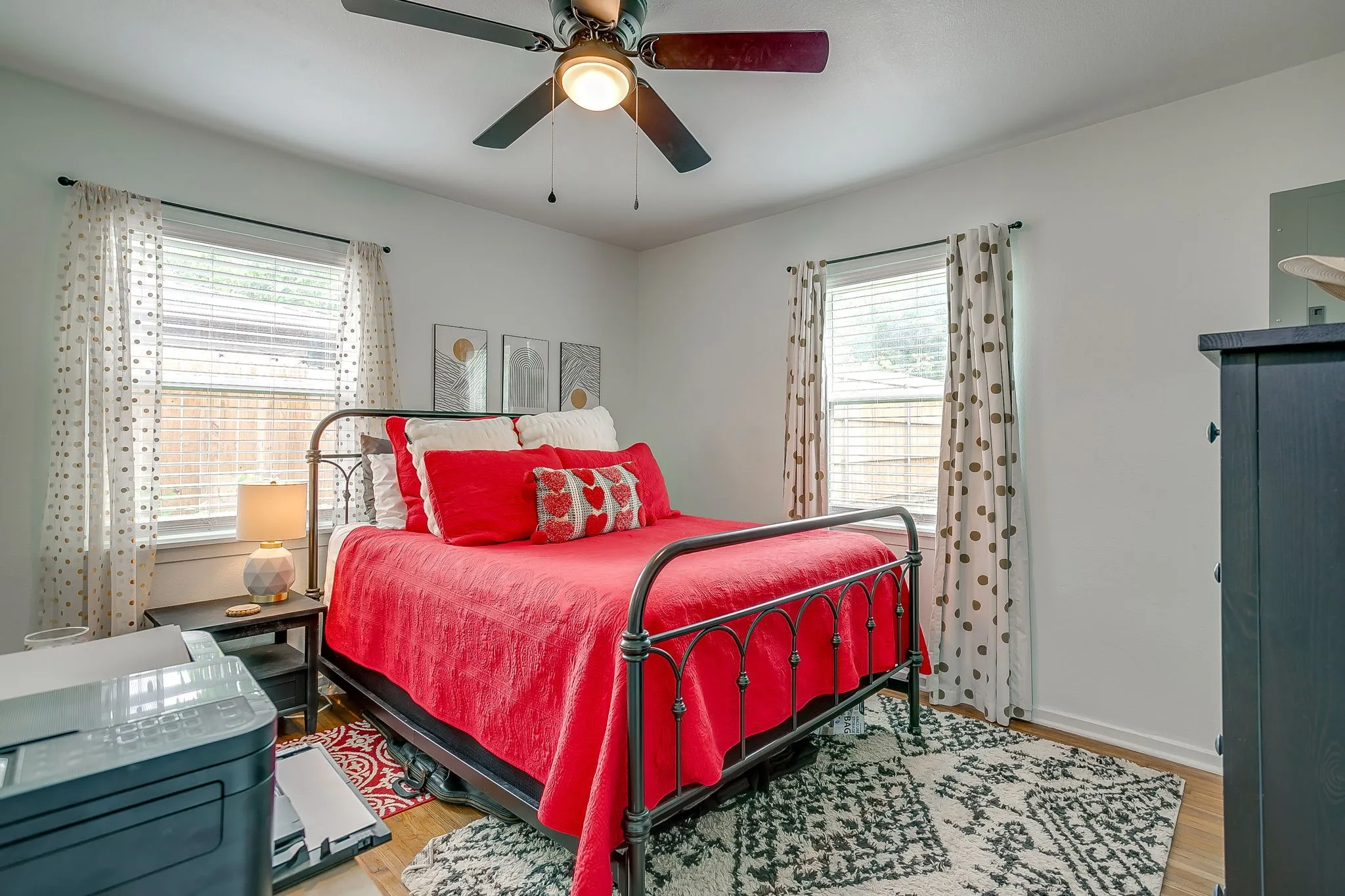 Single Family Residence For Sale in Tarrant County , 5517 Volder Drive, Fort Worth, Texas 76114, 3 Bedroom, 1 Bathroom, 1 Garage spaces, 1,241 Sqft, built in 1955, Preowned, mls#21239777, Real Estate Agent in Fort Worth, Homes For Sale in Tarrant county, Homes For Sale in Fort Worth, Realtor in Fort Worth Texas, Real Estate Brokerage Independent Realty Texas, Luminita Cordes Realtor