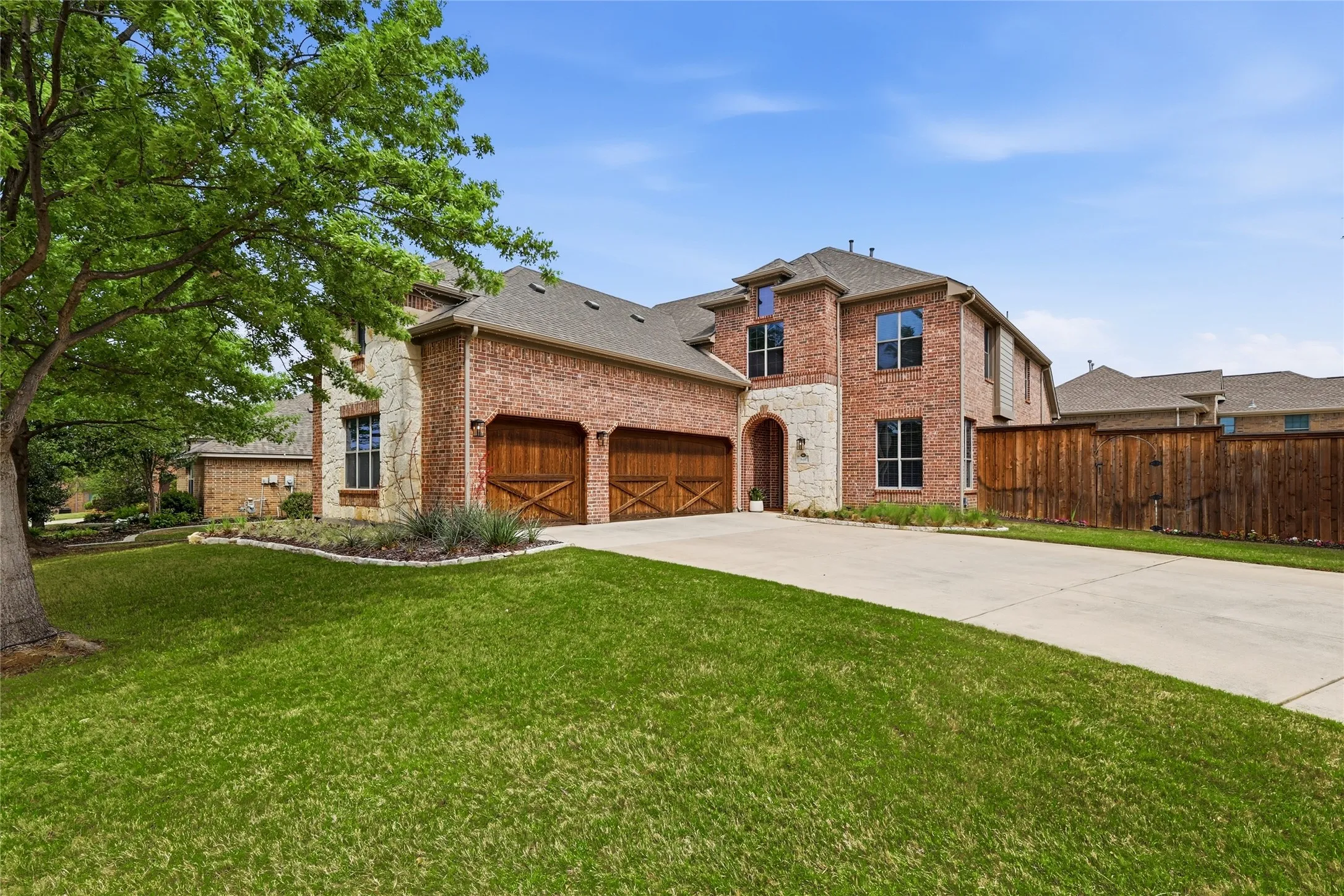 Single Family Residence For Sale in Tarrant County , 509 Northwyck Lane, Keller, Texas 76248, 4 Bedroom, 3 Bathroom, 3 Garage spaces, 3,453 Sqft, built in 2008, Preowned, mls#21239447, Real Estate Agent in Keller, Homes For Sale in Tarrant county, Homes For Sale in Keller, Realtor in Keller Texas, Real Estate Brokerage Independent Realty Texas, Luminita Cordes Realtor