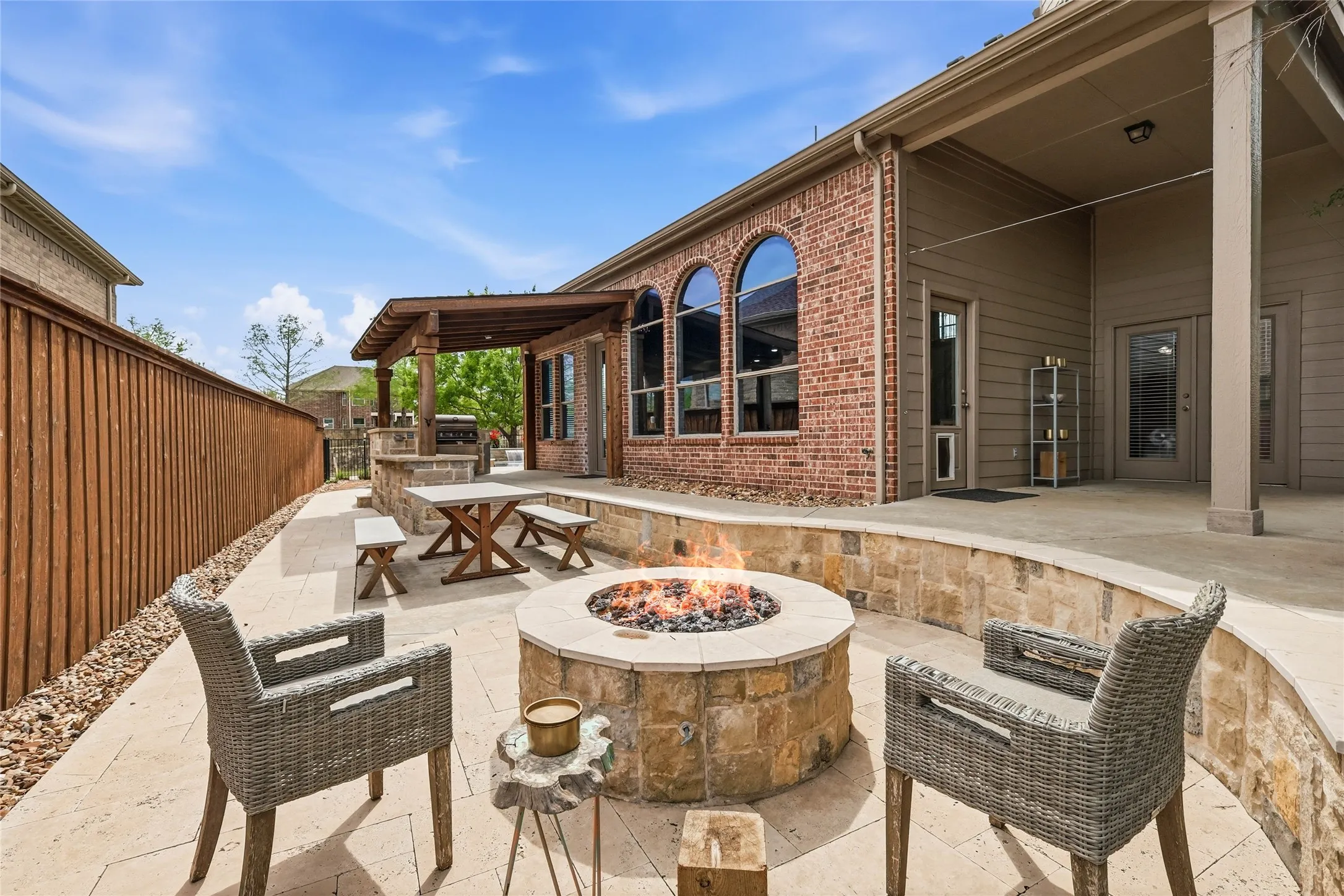 Single Family Residence For Sale in Tarrant County , 509 Northwyck Lane, Keller, Texas 76248, 4 Bedroom, 3 Bathroom, 3 Garage spaces, 3,453 Sqft, built in 2008, Preowned, mls#21239447, Real Estate Agent in Keller, Homes For Sale in Tarrant county, Homes For Sale in Keller, Realtor in Keller Texas, Real Estate Brokerage Independent Realty Texas, Luminita Cordes Realtor