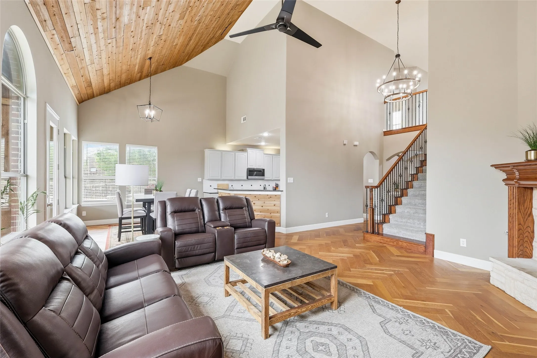 Single Family Residence For Sale in Tarrant County , 509 Northwyck Lane, Keller, Texas 76248, 4 Bedroom, 3 Bathroom, 3 Garage spaces, 3,453 Sqft, built in 2008, Preowned, mls#21239447, Real Estate Agent in Keller, Homes For Sale in Tarrant county, Homes For Sale in Keller, Realtor in Keller Texas, Real Estate Brokerage Independent Realty Texas, Luminita Cordes Realtor