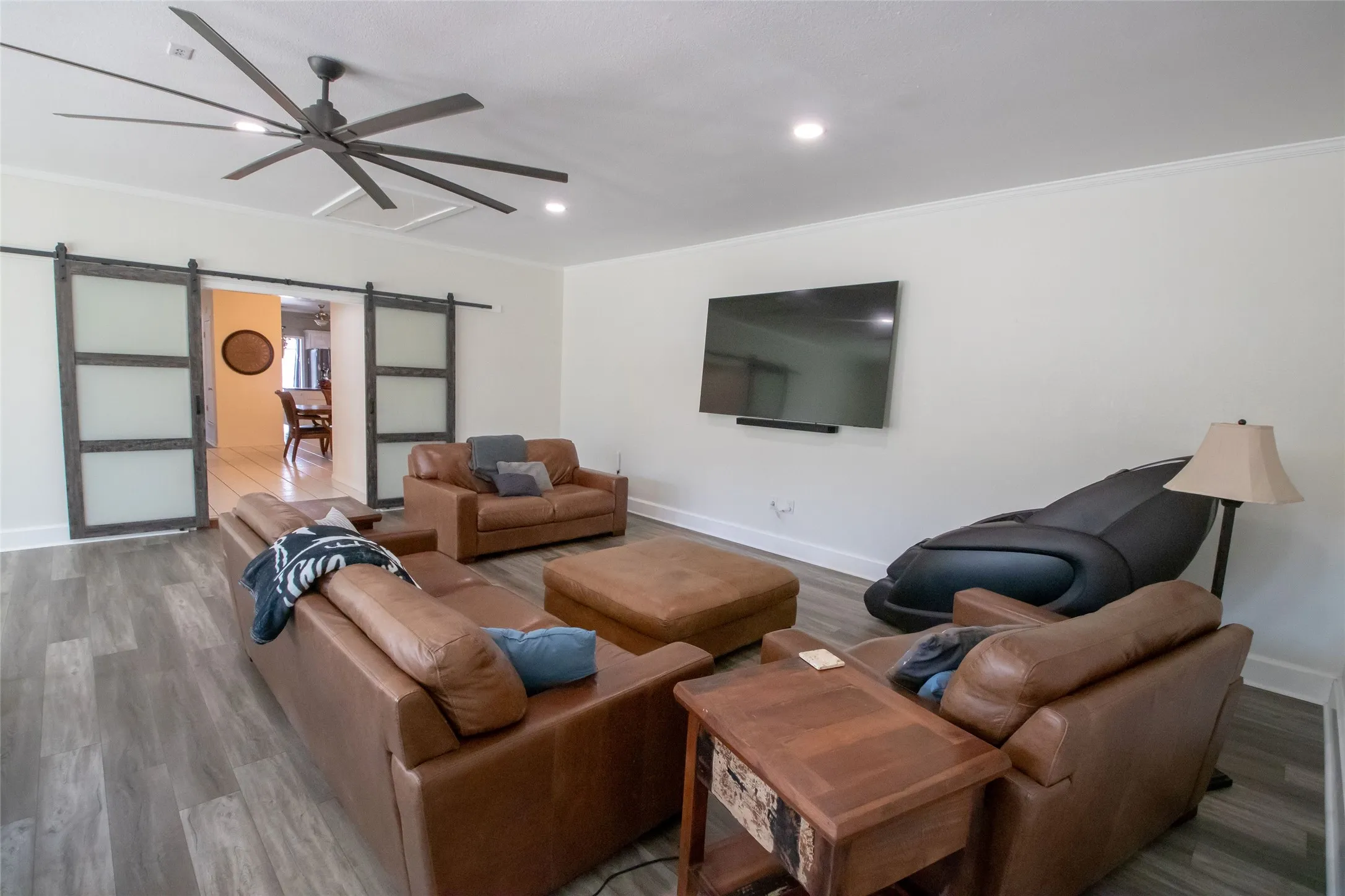 Single Family Residence For Sale in Grayson County , 514 Preston Drive, Pottsboro, Texas 75076, 4 Bedroom, 4 Bathroom, 2 Garage spaces, 3,303 Sqft, built in 1996, mls#21238315, Real Estate Agent in Pottsboro, Homes For Sale in Grayson county, Homes For Sale in Pottsboro, Realtor in Pottsboro Texas, Real Estate Brokerage Independent Realty Texas, Luminita Cordes Realtor