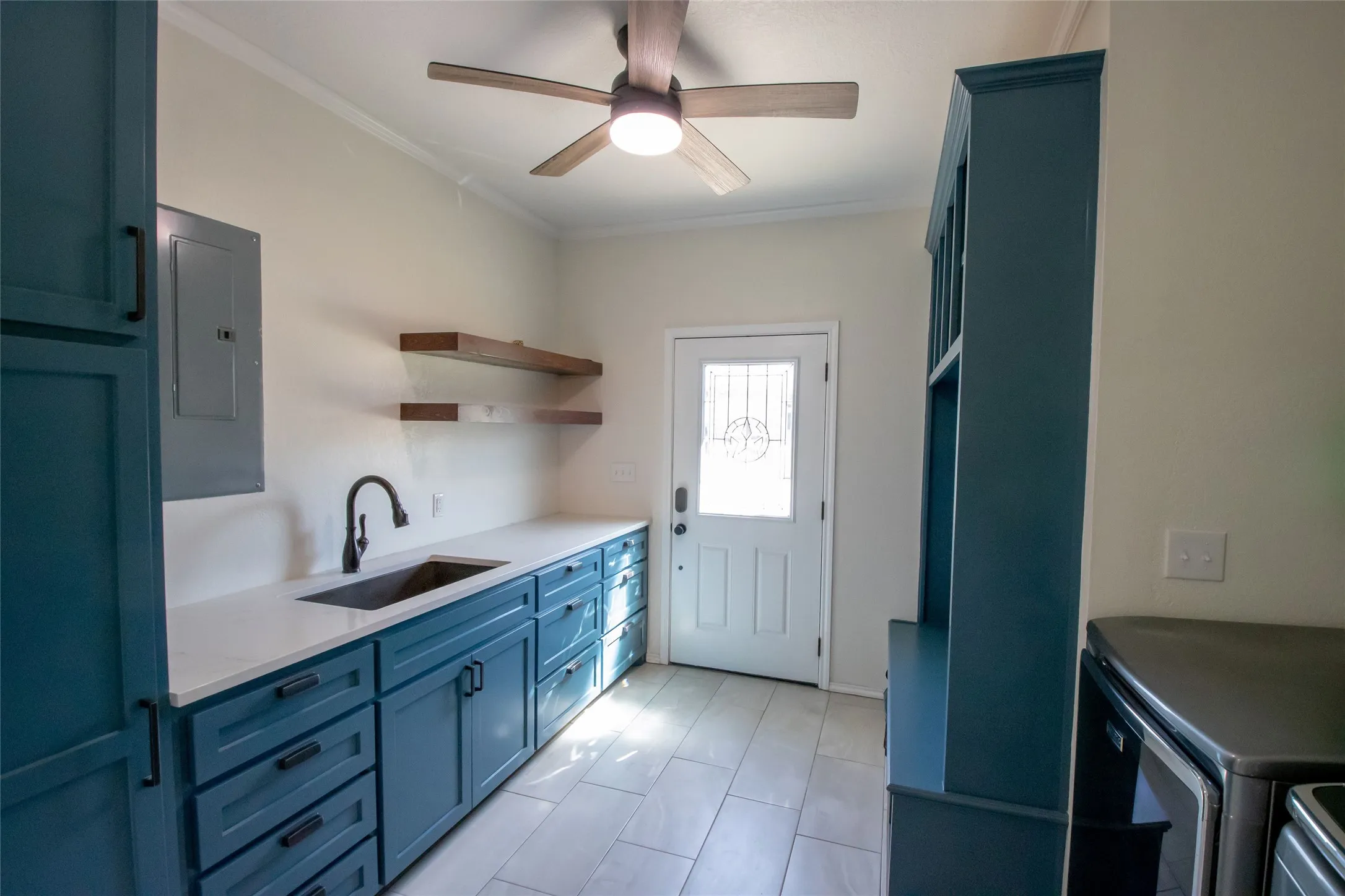 Single Family Residence For Sale in Grayson County , 514 Preston Drive, Pottsboro, Texas 75076, 4 Bedroom, 4 Bathroom, 2 Garage spaces, 3,303 Sqft, built in 1996, mls#21238315, Real Estate Agent in Pottsboro, Homes For Sale in Grayson county, Homes For Sale in Pottsboro, Realtor in Pottsboro Texas, Real Estate Brokerage Independent Realty Texas, Luminita Cordes Realtor