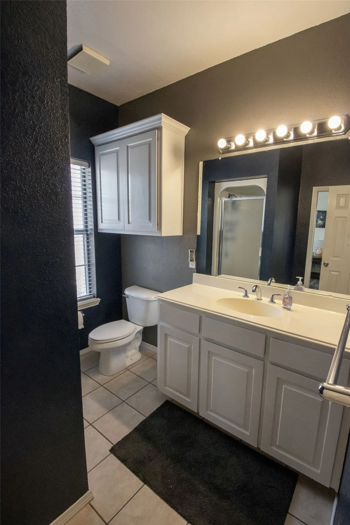 Single Family Residence For Sale in Grayson County , 514 Preston Drive, Pottsboro, Texas 75076, 4 Bedroom, 4 Bathroom, 2 Garage spaces, 3,303 Sqft, built in 1996, mls#21238315, Real Estate Agent in Pottsboro, Homes For Sale in Grayson county, Homes For Sale in Pottsboro, Realtor in Pottsboro Texas, Real Estate Brokerage Independent Realty Texas, Luminita Cordes Realtor