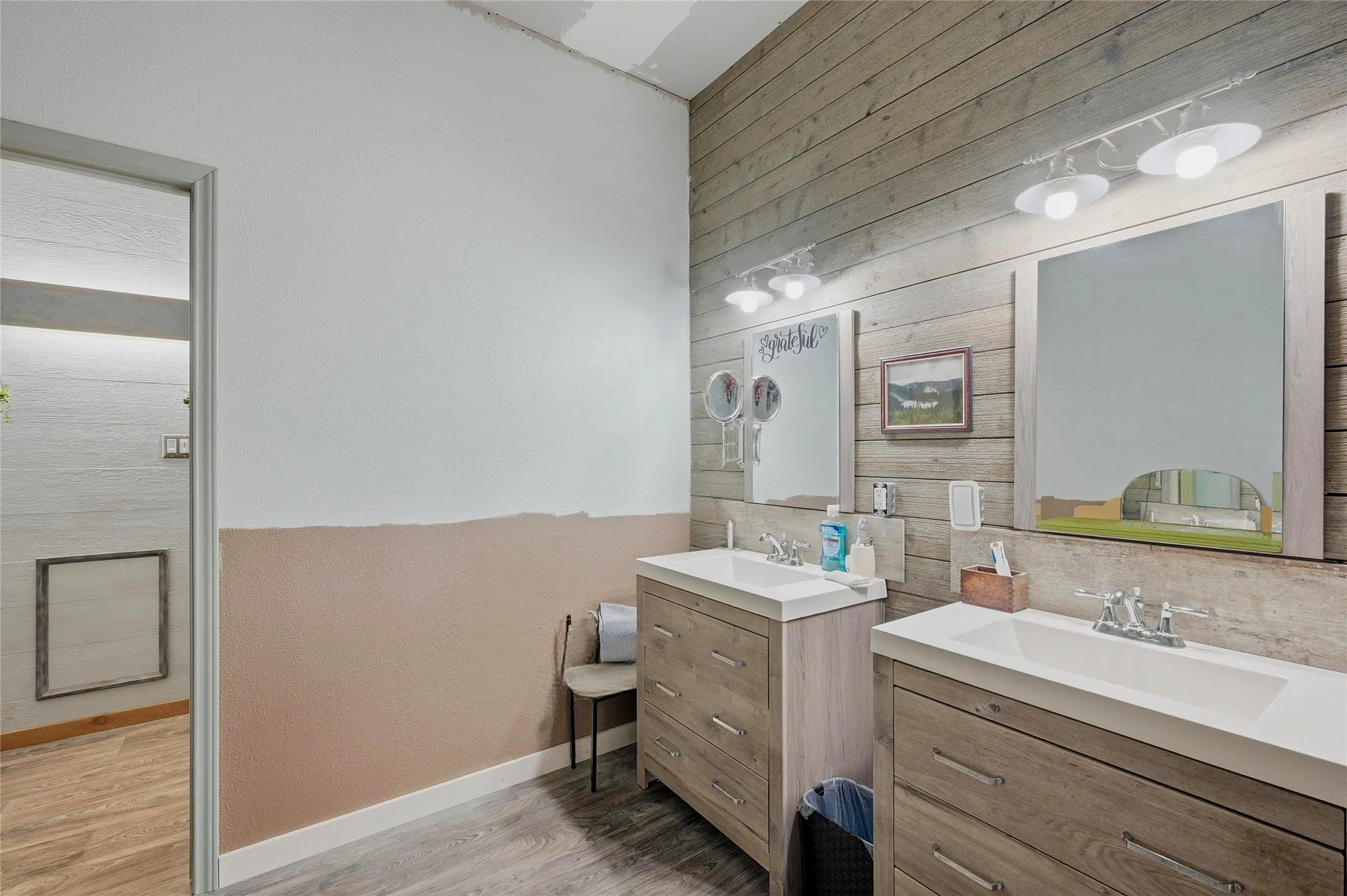 Single Family Residence For Sale in Grayson County , 1464 Keyes Road, Sherman, Texas 75092, 3 Bedroom, 2 Bathroom, Garage spaces, 2,400 Sqft, built in 2015, mls#21237386, Real Estate Agent in Sherman, Homes For Sale in Grayson county, Homes For Sale in Sherman, Realtor in Sherman Texas, Real Estate Brokerage Independent Realty Texas, Luminita Cordes Realtor