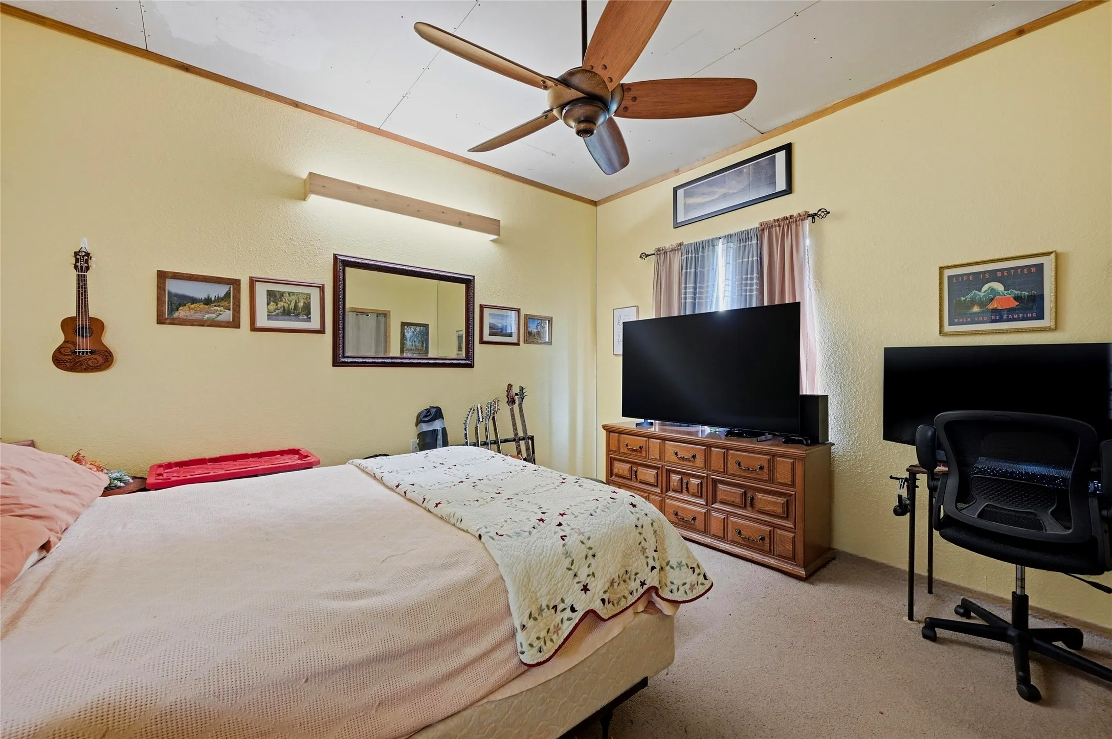 Single Family Residence For Sale in Grayson County , 1464 Keyes Road, Sherman, Texas 75092, 3 Bedroom, 2 Bathroom, Garage spaces, 2,400 Sqft, built in 2015, mls#21237386, Real Estate Agent in Sherman, Homes For Sale in Grayson county, Homes For Sale in Sherman, Realtor in Sherman Texas, Real Estate Brokerage Independent Realty Texas, Luminita Cordes Realtor