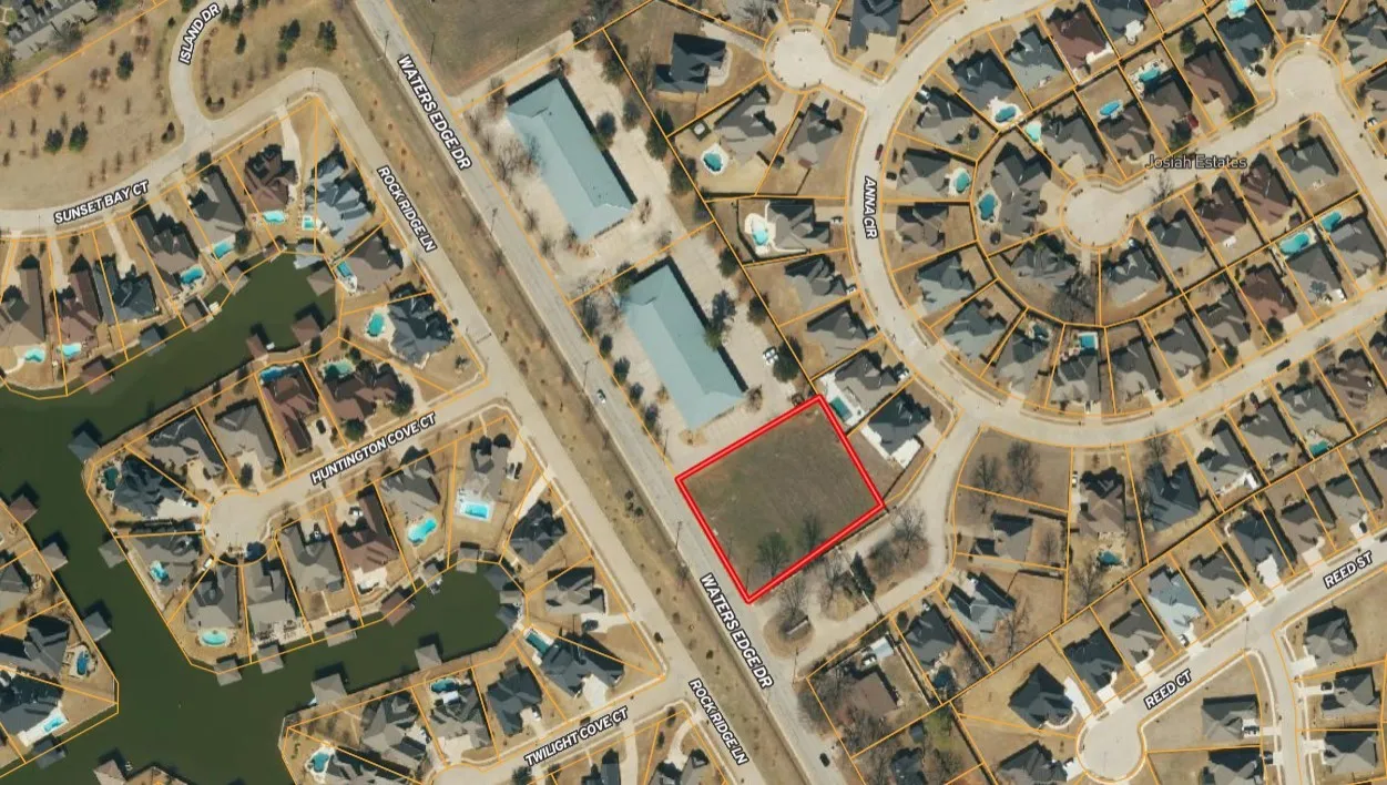 Unimproved Land For Sale in Hood County , 1327 Waters Edge Drive, Granbury, Texas 76048, 0, 0, Garage spaces, 0 Sqft, built in 0, Preowned, mls#21239864, Real Estate Agent in Granbury, Homes For Sale in Hood county, Homes For Sale in Granbury, Realtor in Granbury Texas, Real Estate Brokerage Independent Realty Texas, Luminita Cordes Realtor