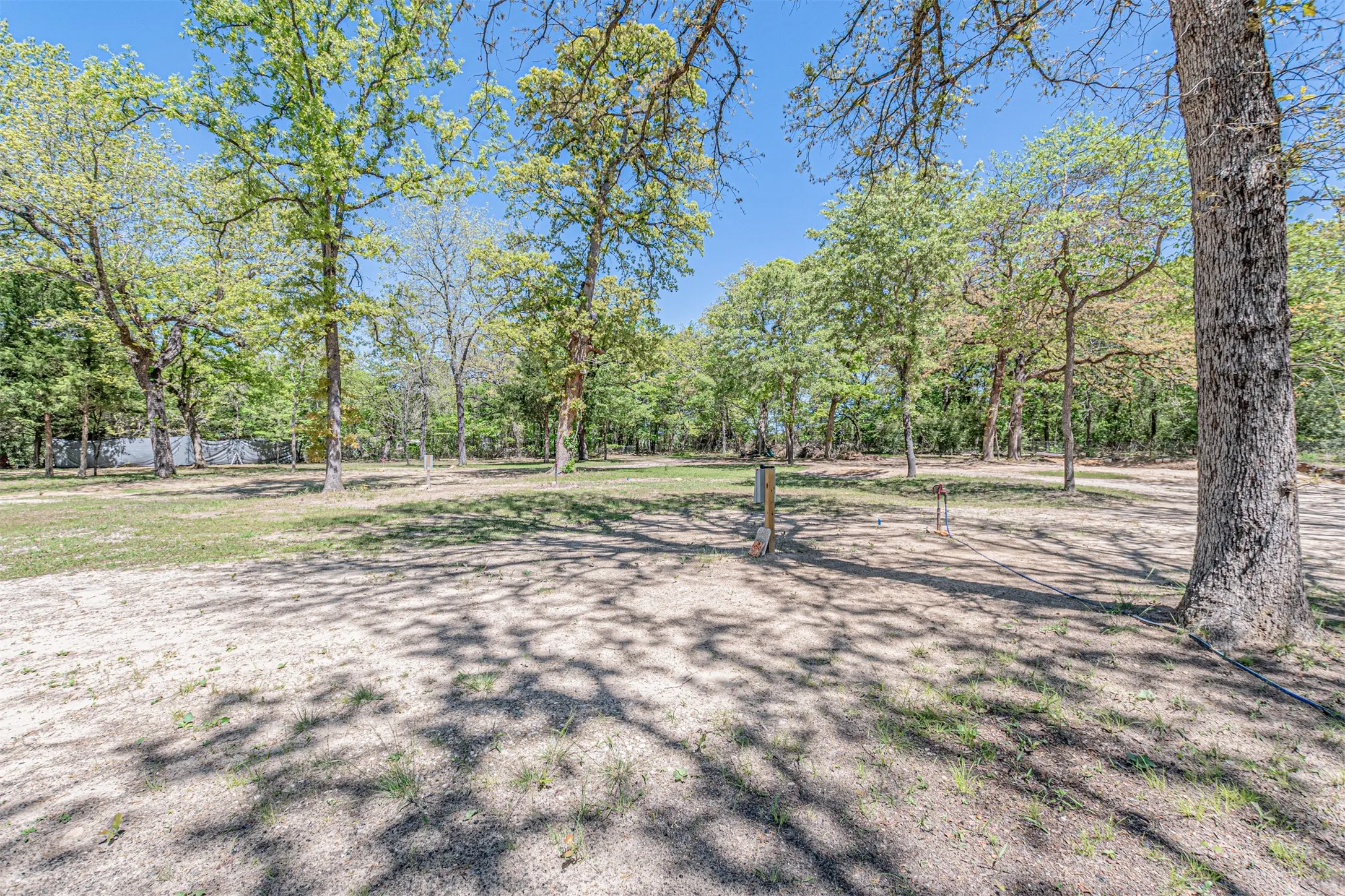 Unimproved Land For Sale in Henderson County , 6481 County Road 4522, Athens, Texas 75752, 0, 0, Garage spaces, 0 Sqft, built in 2020, Preowned, mls#21235563, Real Estate Agent in Athens, Homes For Sale in Henderson county, Homes For Sale in Athens, Realtor in Athens Texas, Real Estate Brokerage Independent Realty Texas, Luminita Cordes Realtor