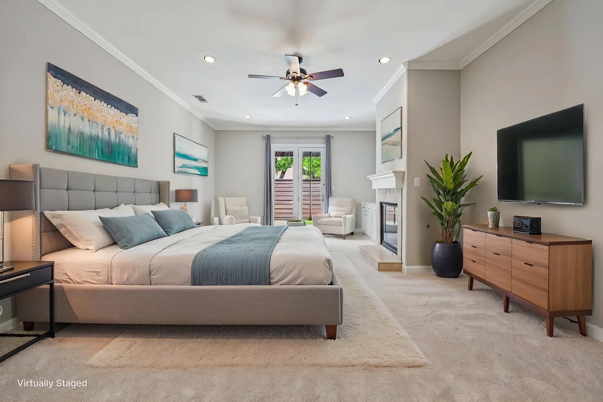 Single Family Residence For Sale in Rockwall County , 711 Ridgeview Drive, Rockwall, Texas 75087, 4 Bedroom, 4 Bathroom, 3 Garage spaces, 4,387 Sqft, built in 2008, Preowned, mls#21238945, Real Estate Agent in Rockwall, Homes For Sale in Rockwall county, Homes For Sale in Rockwall, Realtor in Rockwall Texas, Real Estate Brokerage Independent Realty Texas, Luminita Cordes Realtor