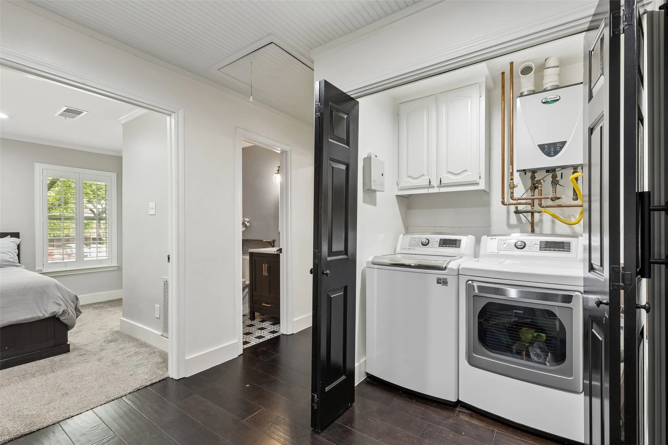 Single Family Residence For Sale in Dallas County , 2808 Reedcroft Drive, Farmers Branch, Texas 75234, 4 Bedroom, 4 Bathroom, Garage spaces, 2,608 Sqft, built in 1962, Preowned, mls#21234077, Real Estate Agent in Farmers Branch, Homes For Sale in Dallas county, Homes For Sale in Farmers Branch, Realtor in Farmers Branch Texas, Real Estate Brokerage Independent Realty Texas, Luminita Cordes Realtor