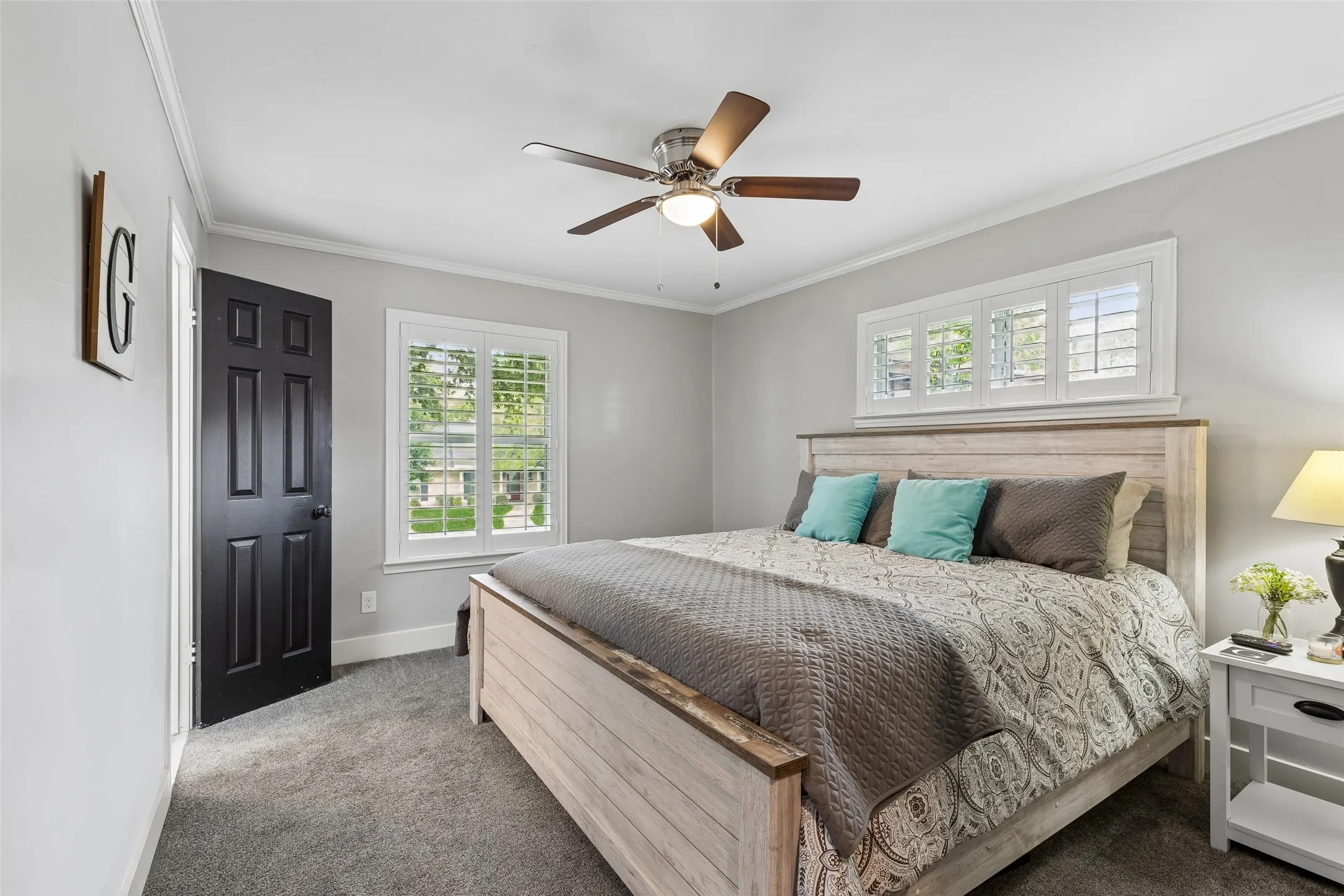Single Family Residence For Sale in Dallas County , 2808 Reedcroft Drive, Farmers Branch, Texas 75234, 4 Bedroom, 4 Bathroom, Garage spaces, 2,608 Sqft, built in 1962, Preowned, mls#21234077, Real Estate Agent in Farmers Branch, Homes For Sale in Dallas county, Homes For Sale in Farmers Branch, Realtor in Farmers Branch Texas, Real Estate Brokerage Independent Realty Texas, Luminita Cordes Realtor