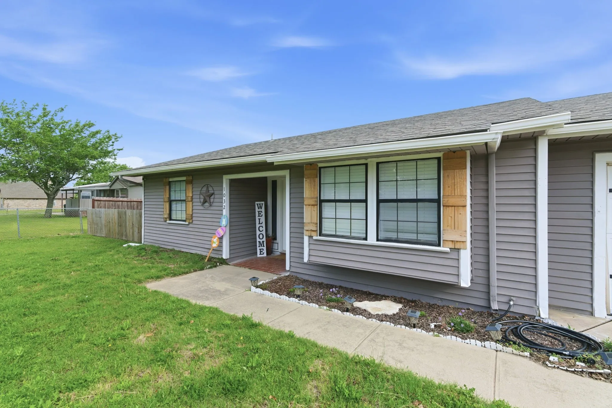 1032 Greg St