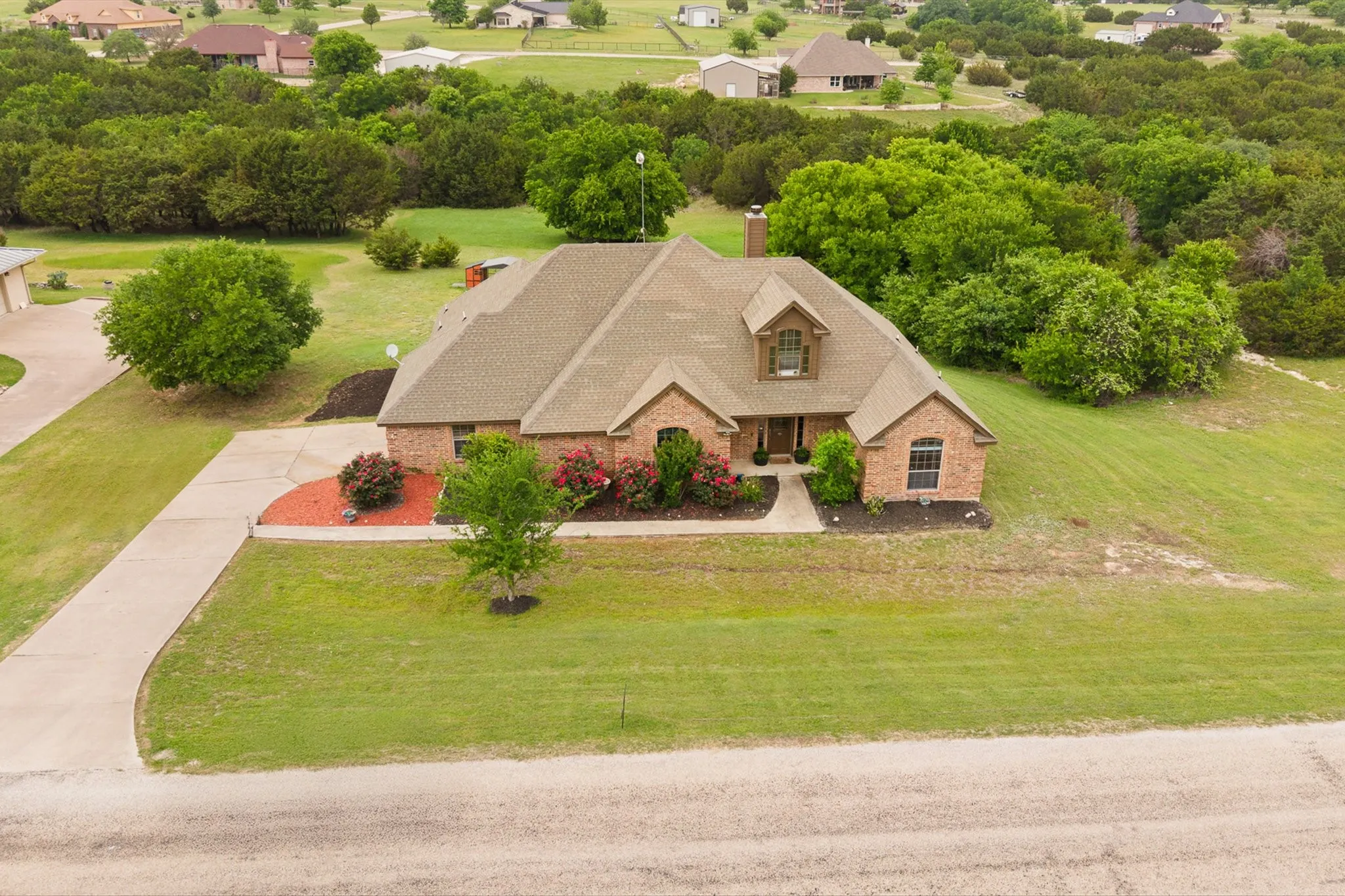 Single Family Residence For Sale in Parker County , 439 Stone Mountain, Cresson, Texas 76035, 4 Bedroom, 3 Bathroom, 2 Garage spaces, 2,470 Sqft, built in 2006, Price $585,000, mls#21239660, Real Estate Agent in Cresson, Homes For Sale in Parker county, Homes For Sale in Cresson, Realtor in Cresson Texas, Real Estate Brokerage Independent Realty Texas, Luminita Cordes Realtor
