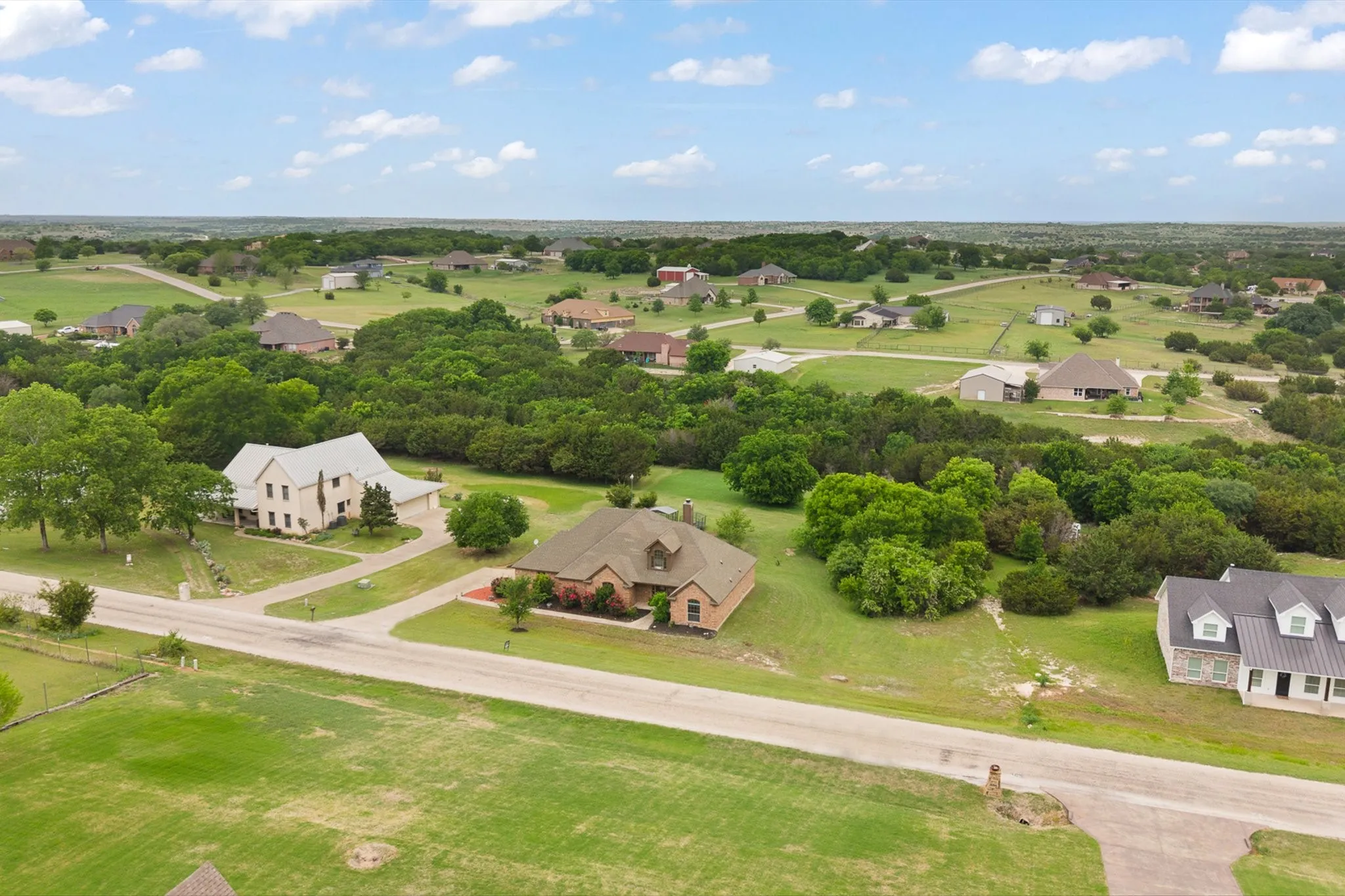 Single Family Residence For Sale in Parker County , 439 Stone Mountain, Cresson, Texas 76035, 4 Bedroom, 3 Bathroom, 2 Garage spaces, 2,470 Sqft, built in 2006, Price $585,000, mls#21239660, Real Estate Agent in Cresson, Homes For Sale in Parker county, Homes For Sale in Cresson, Realtor in Cresson Texas, Real Estate Brokerage Independent Realty Texas, Luminita Cordes Realtor