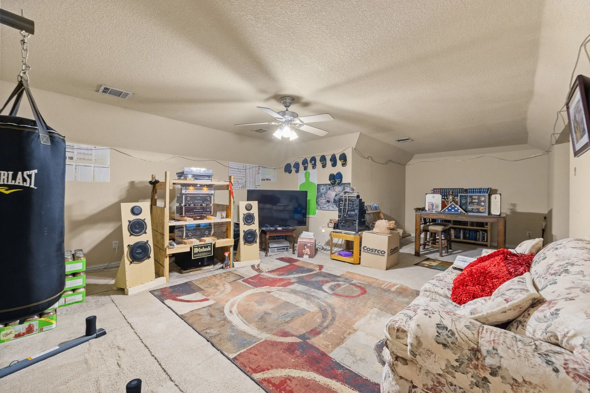 Single Family Residence For Sale in Parker County , 439 Stone Mountain, Cresson, Texas 76035, 4 Bedroom, 3 Bathroom, 2 Garage spaces, 2,470 Sqft, built in 2006, Price $585,000, mls#21239660, Real Estate Agent in Cresson, Homes For Sale in Parker county, Homes For Sale in Cresson, Realtor in Cresson Texas, Real Estate Brokerage Independent Realty Texas, Luminita Cordes Realtor