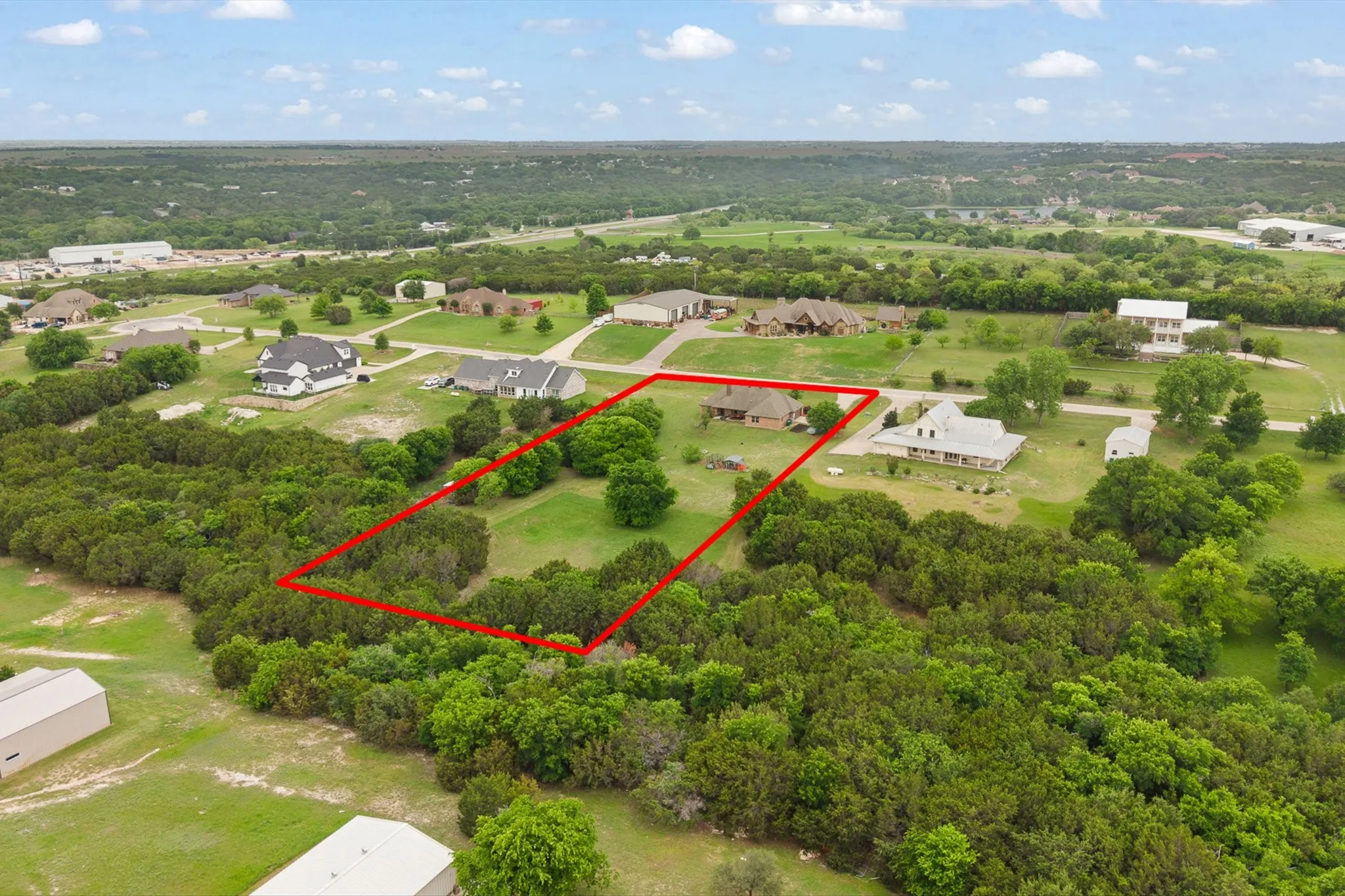 Single Family Residence For Sale in Parker County , 439 Stone Mountain, Cresson, Texas 76035, 4 Bedroom, 3 Bathroom, 2 Garage spaces, 2,470 Sqft, built in 2006, Price $585,000, mls#21239660, Real Estate Agent in Cresson, Homes For Sale in Parker county, Homes For Sale in Cresson, Realtor in Cresson Texas, Real Estate Brokerage Independent Realty Texas, Luminita Cordes Realtor