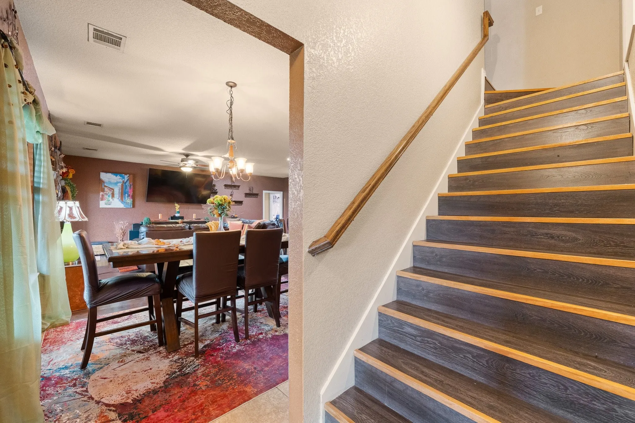 Single Family Residence For Sale in Parker County , 439 Stone Mountain, Cresson, Texas 76035, 4 Bedroom, 3 Bathroom, 2 Garage spaces, 2,470 Sqft, built in 2006, Price $585,000, mls#21239660, Real Estate Agent in Cresson, Homes For Sale in Parker county, Homes For Sale in Cresson, Realtor in Cresson Texas, Real Estate Brokerage Independent Realty Texas, Luminita Cordes Realtor