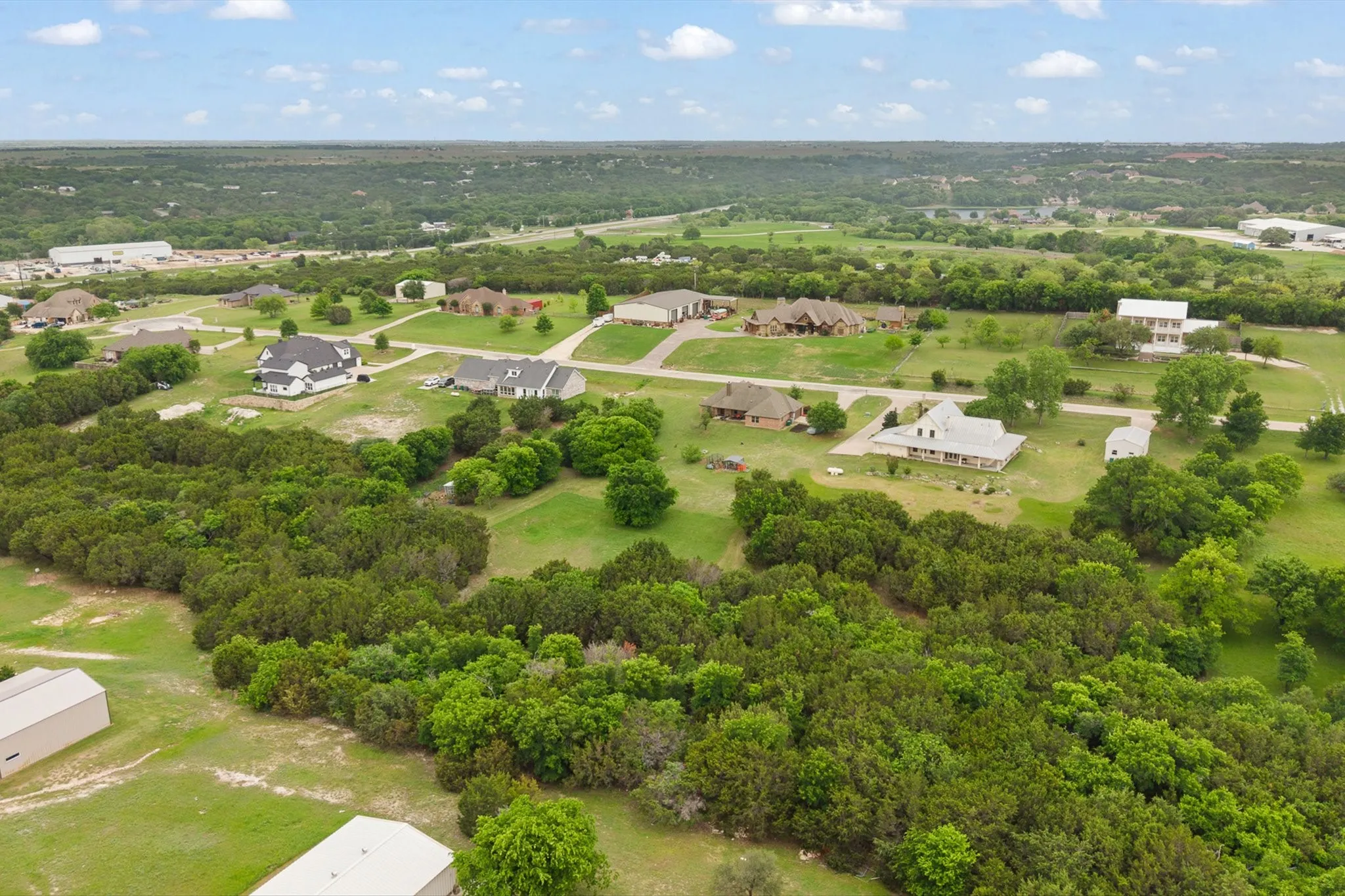 Single Family Residence For Sale in Parker County , 439 Stone Mountain, Cresson, Texas 76035, 4 Bedroom, 3 Bathroom, 2 Garage spaces, 2,470 Sqft, built in 2006, Price $585,000, mls#21239660, Real Estate Agent in Cresson, Homes For Sale in Parker county, Homes For Sale in Cresson, Realtor in Cresson Texas, Real Estate Brokerage Independent Realty Texas, Luminita Cordes Realtor